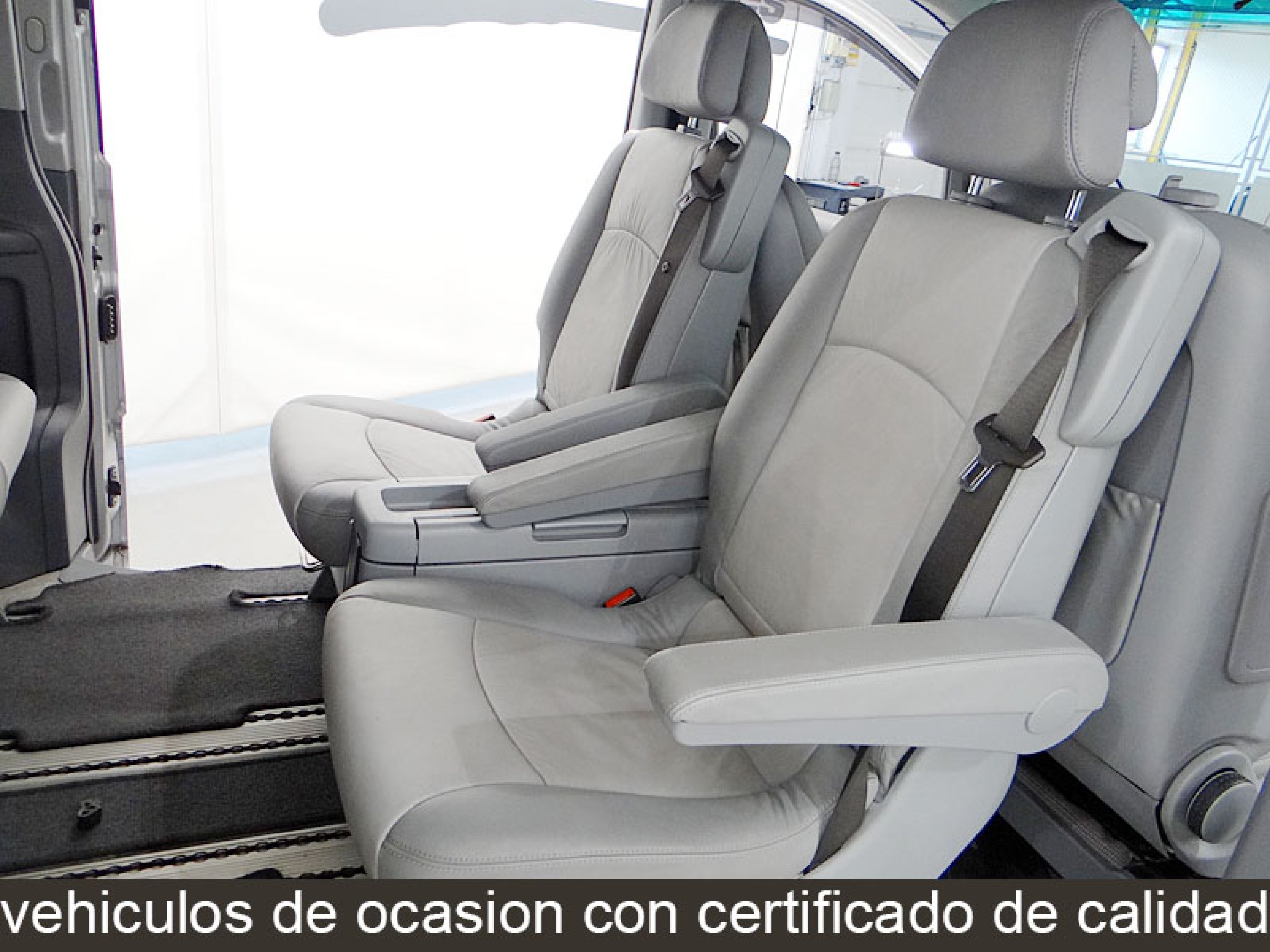 Foto Mercedes-Benz Viano 21
