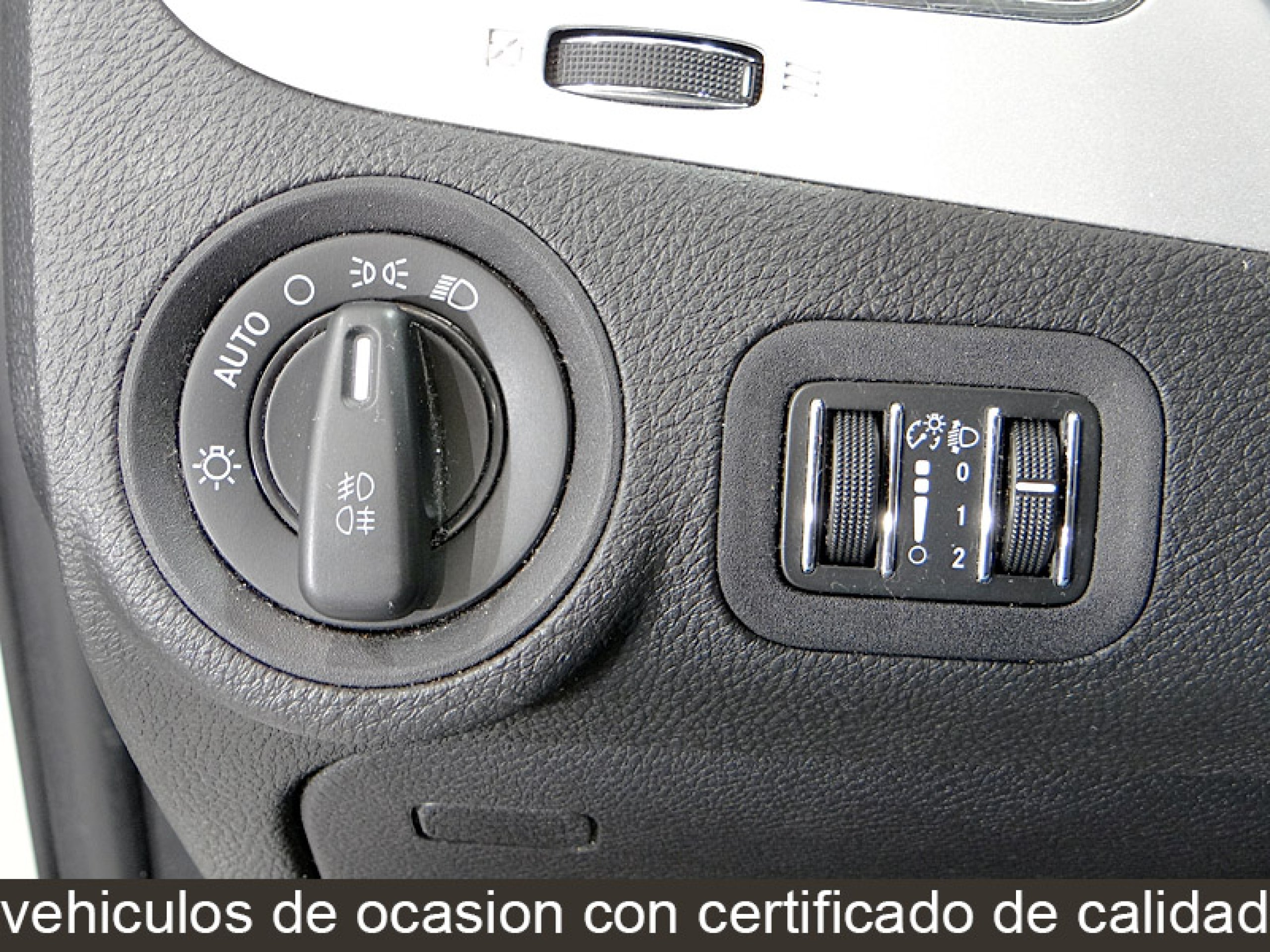 Foto Fiat Freemont 29