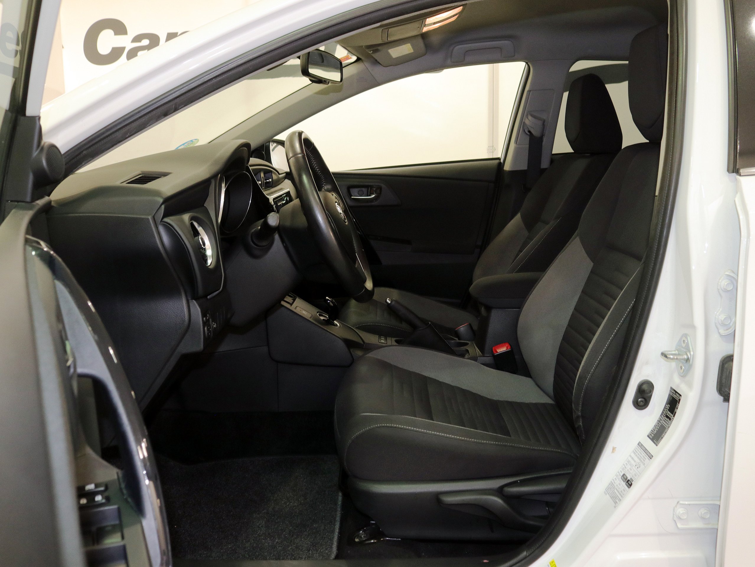 Foto Toyota Auris 15