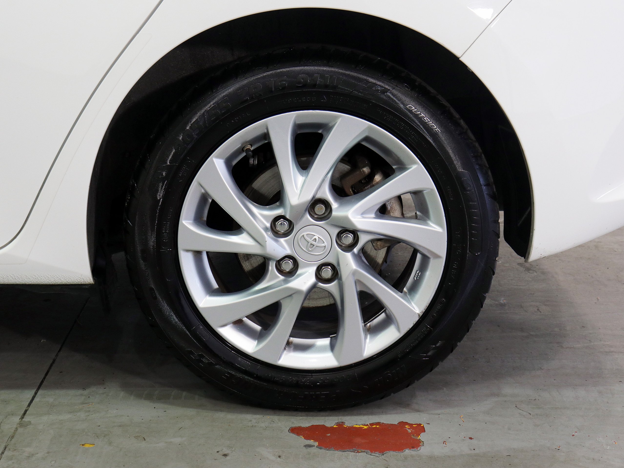 Foto Toyota Auris 28
