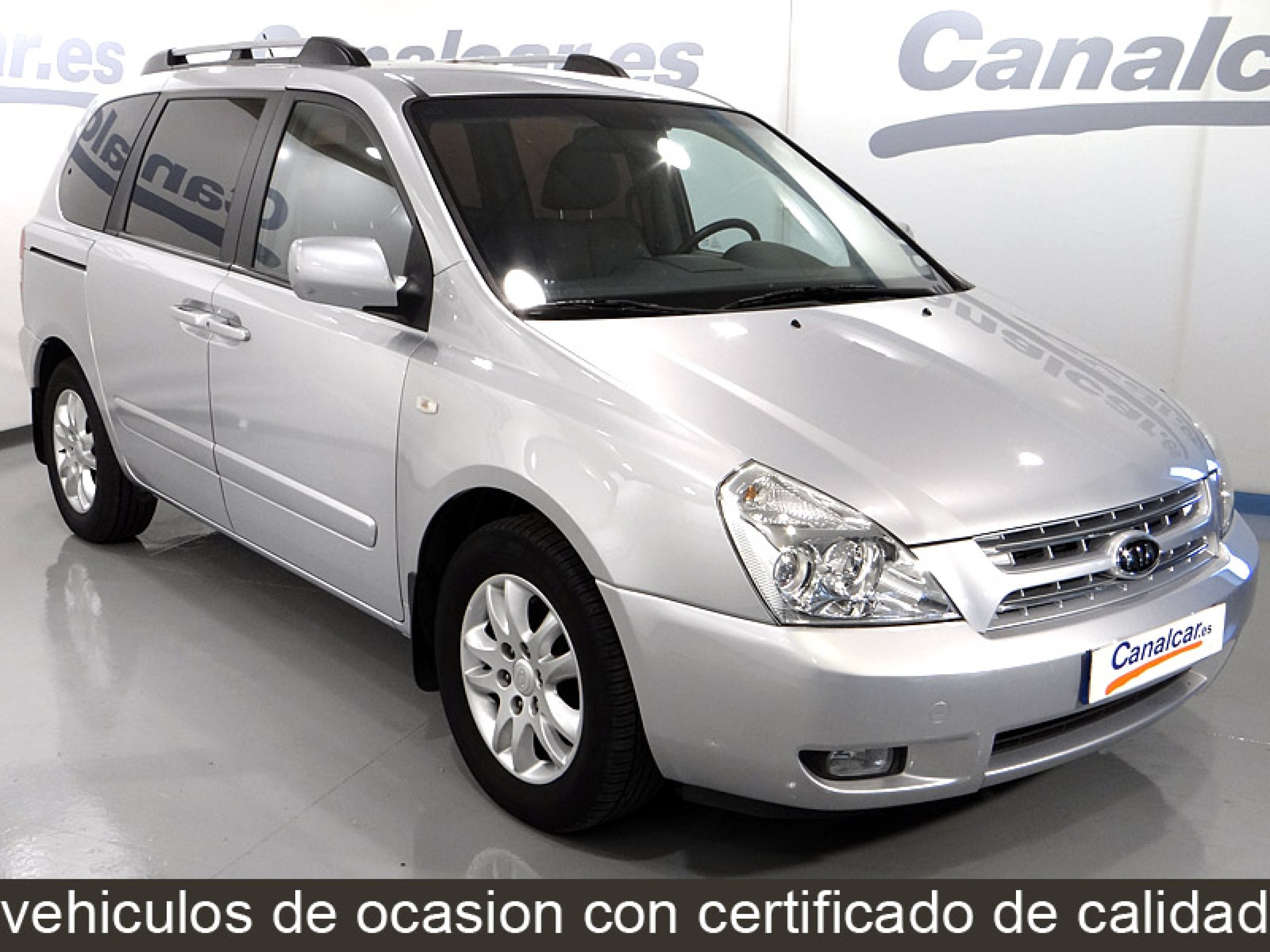 Foto Kia Carnival 4