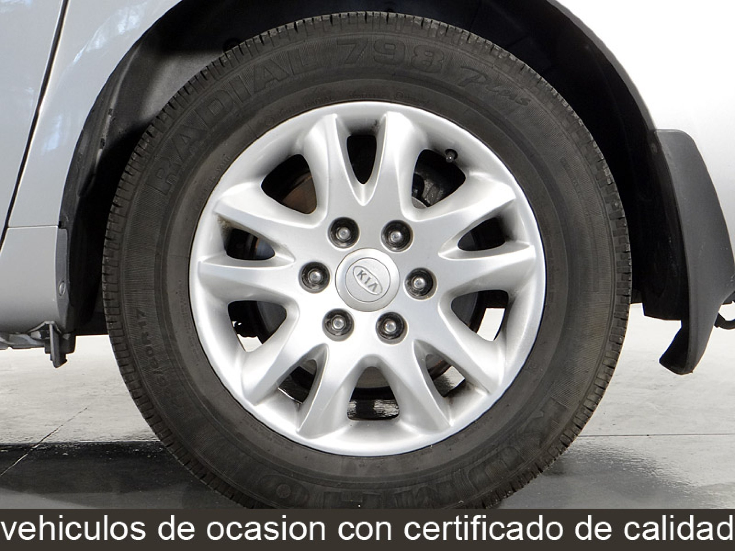 Foto Kia Carnival 36