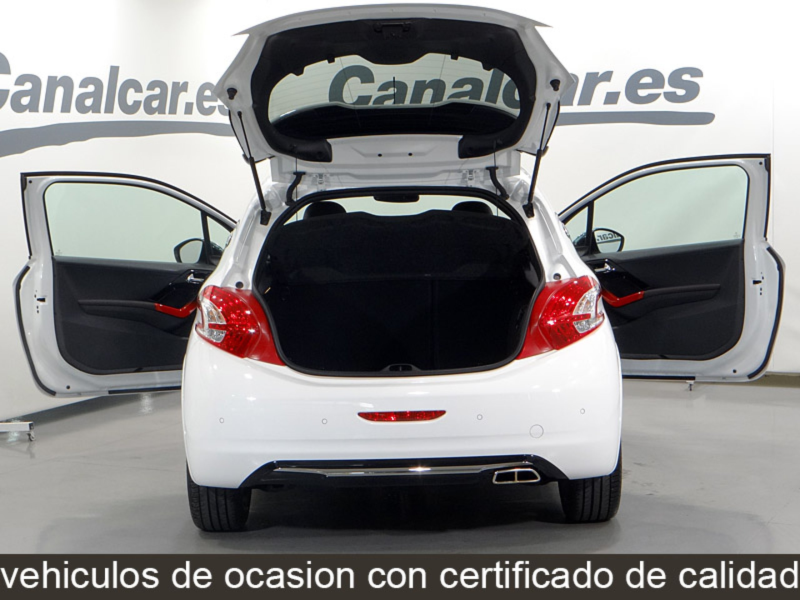 Foto Peugeot 208 8