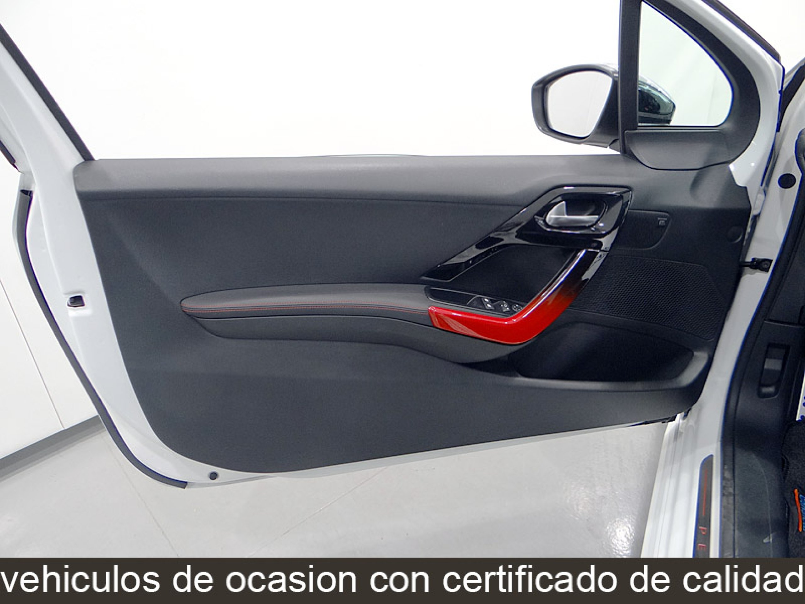 Foto Peugeot 208 25