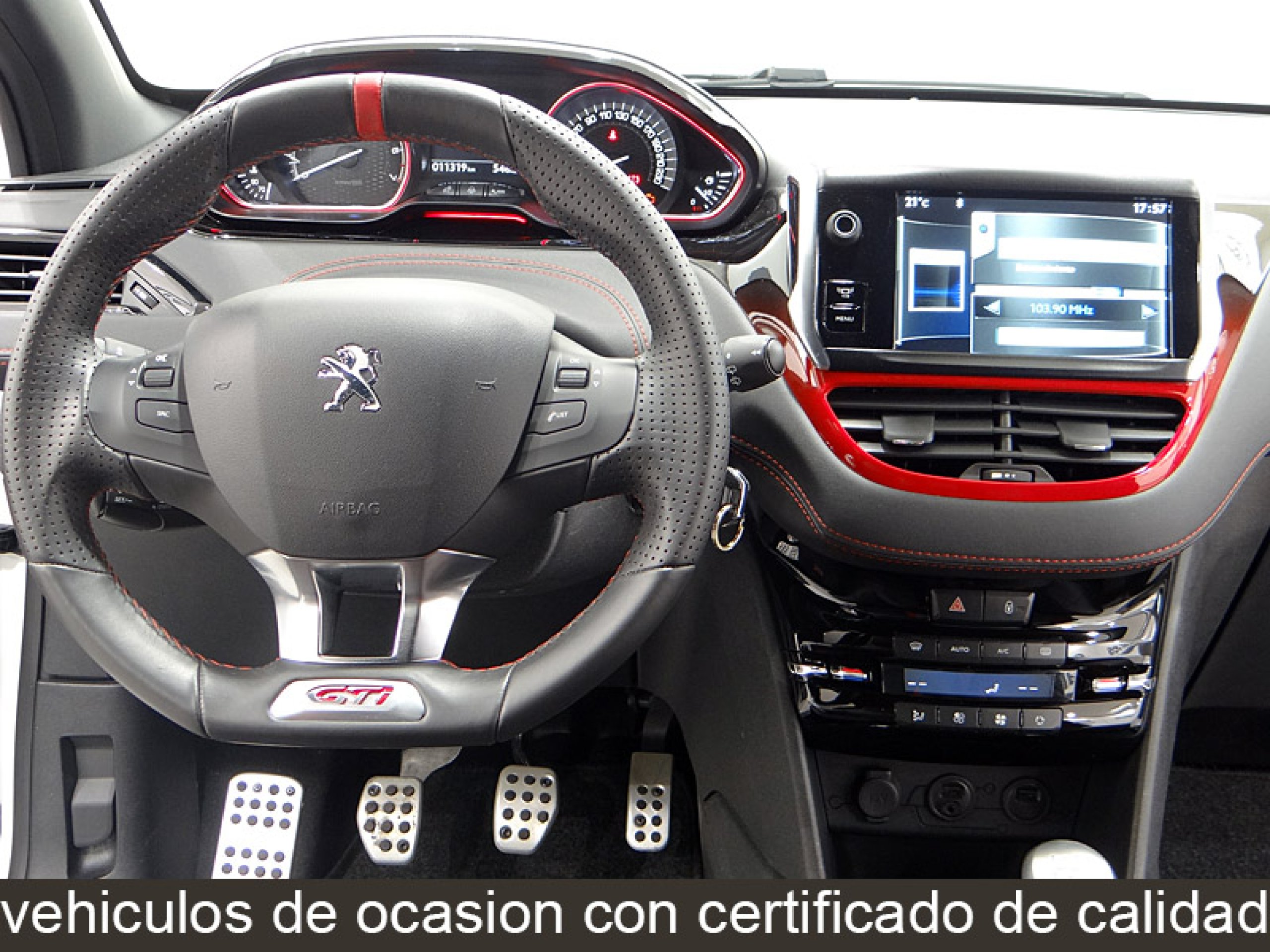 Foto Peugeot 208 29