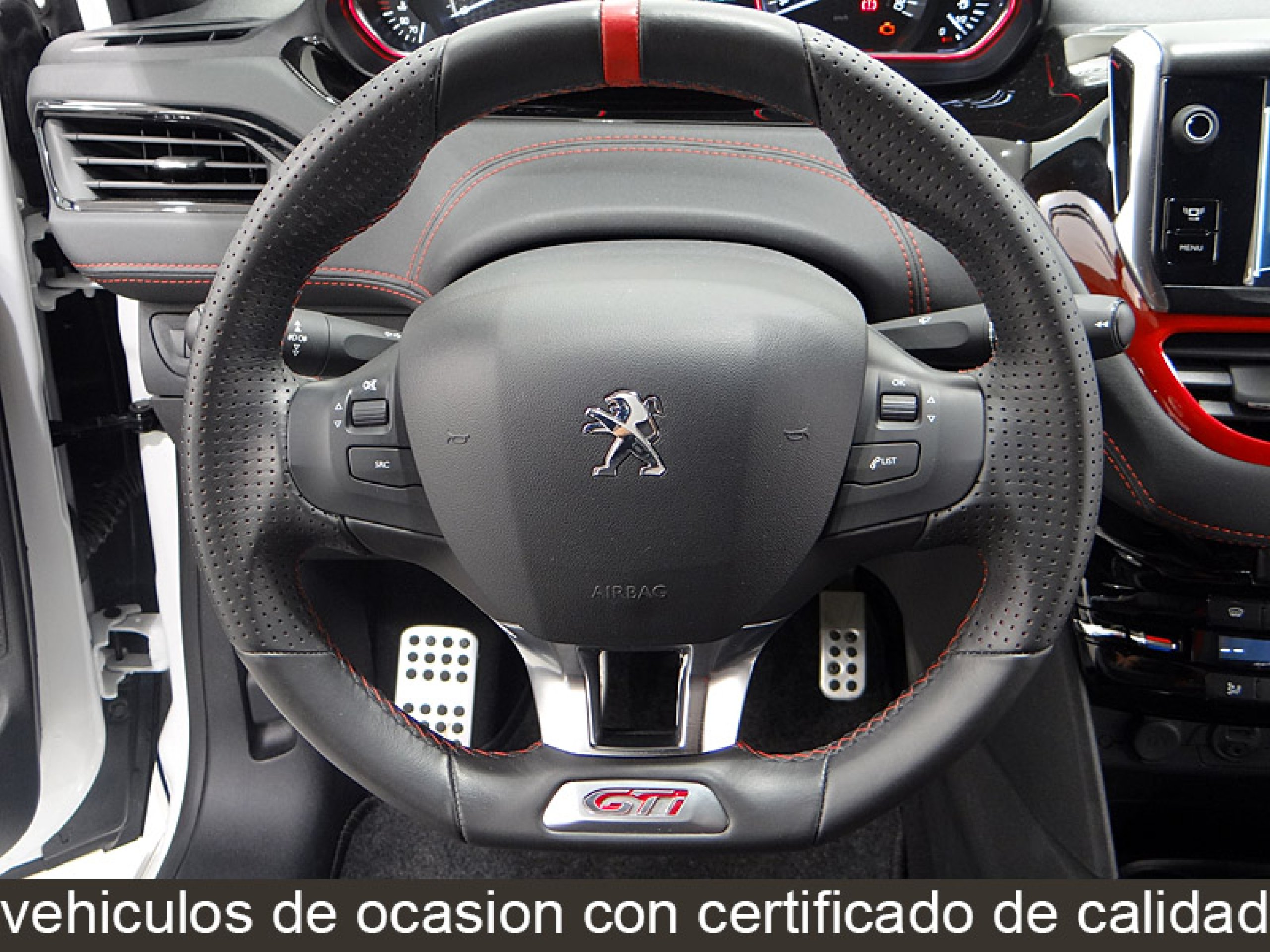Foto Peugeot 208 30
