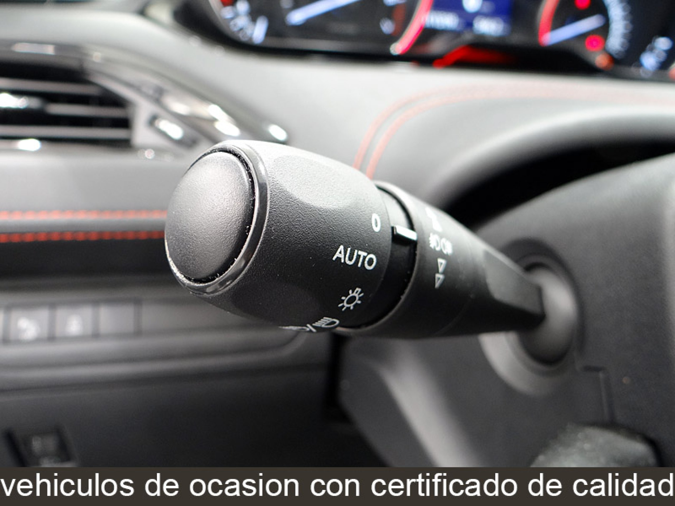 Foto Peugeot 208 33
