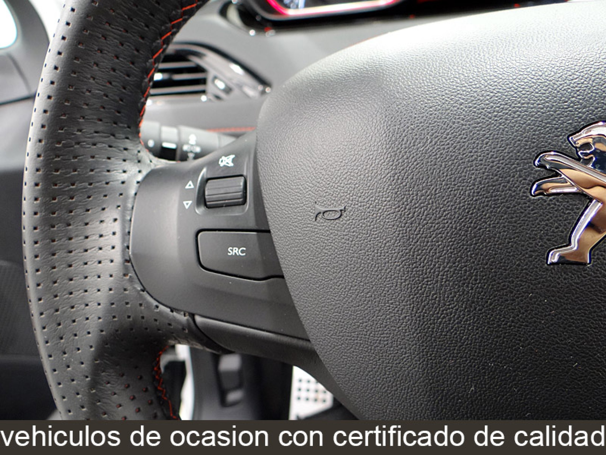Foto Peugeot 208 35
