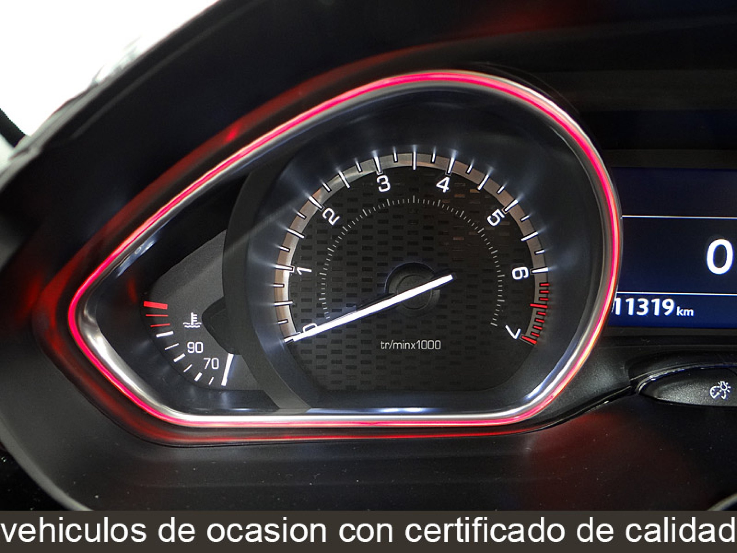 Foto Peugeot 208 40