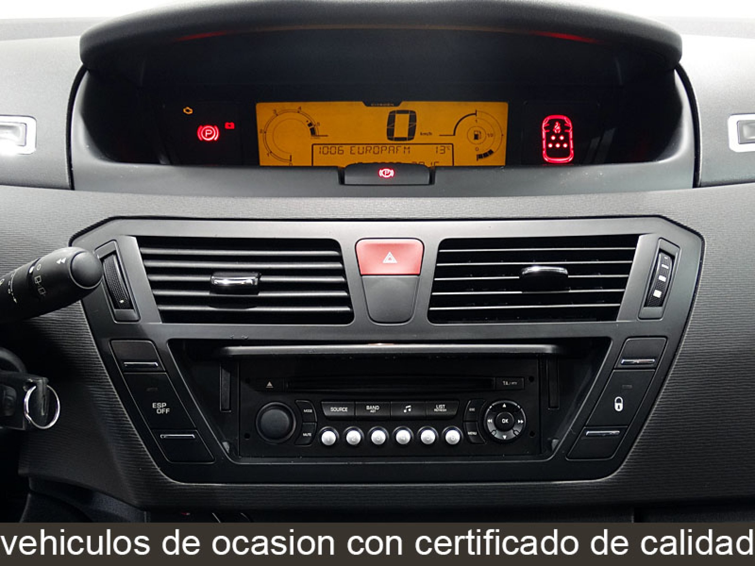 Foto Citroen Grand C4 Picasso 26
