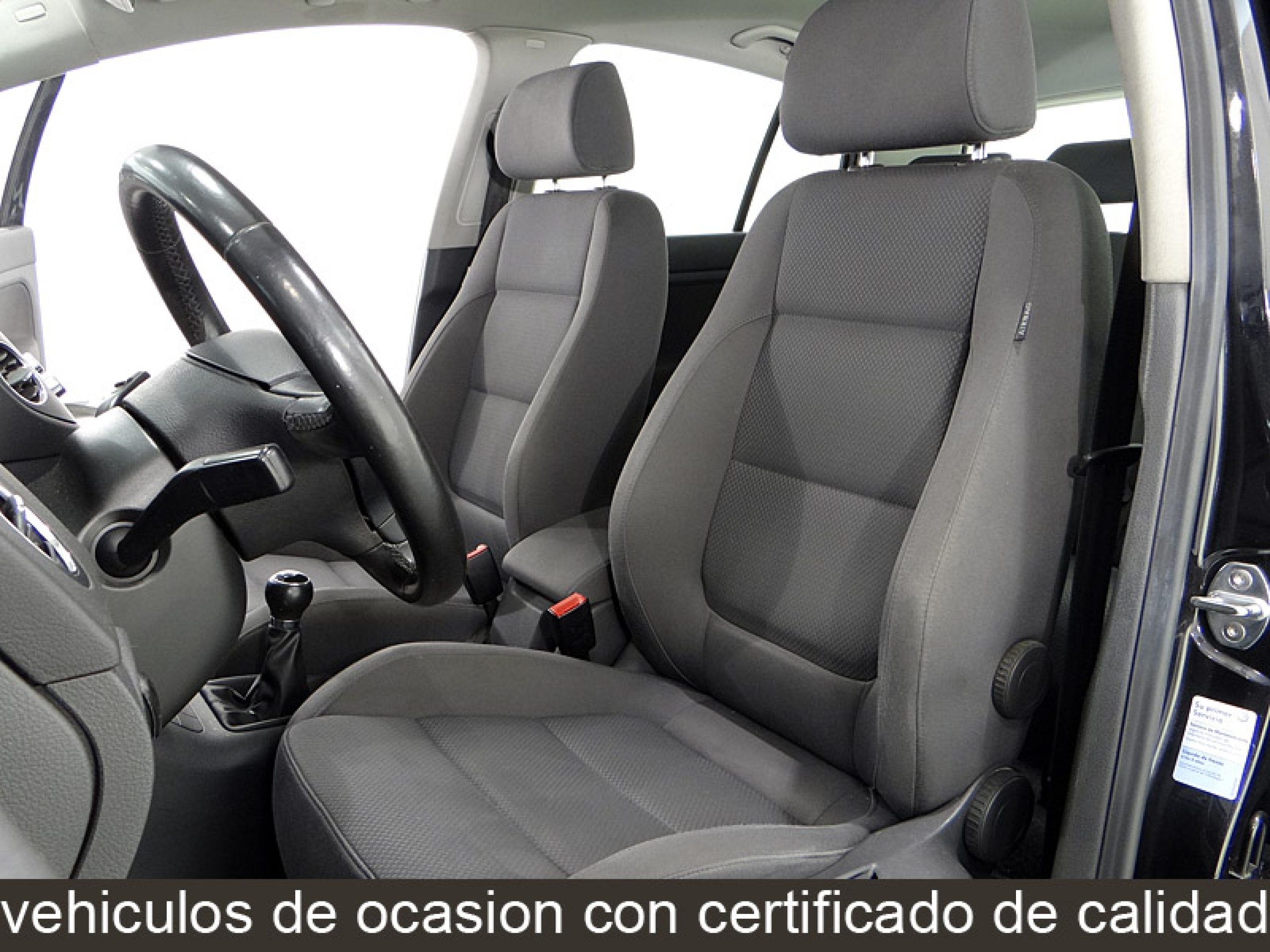 Foto Volkswagen Golf 23