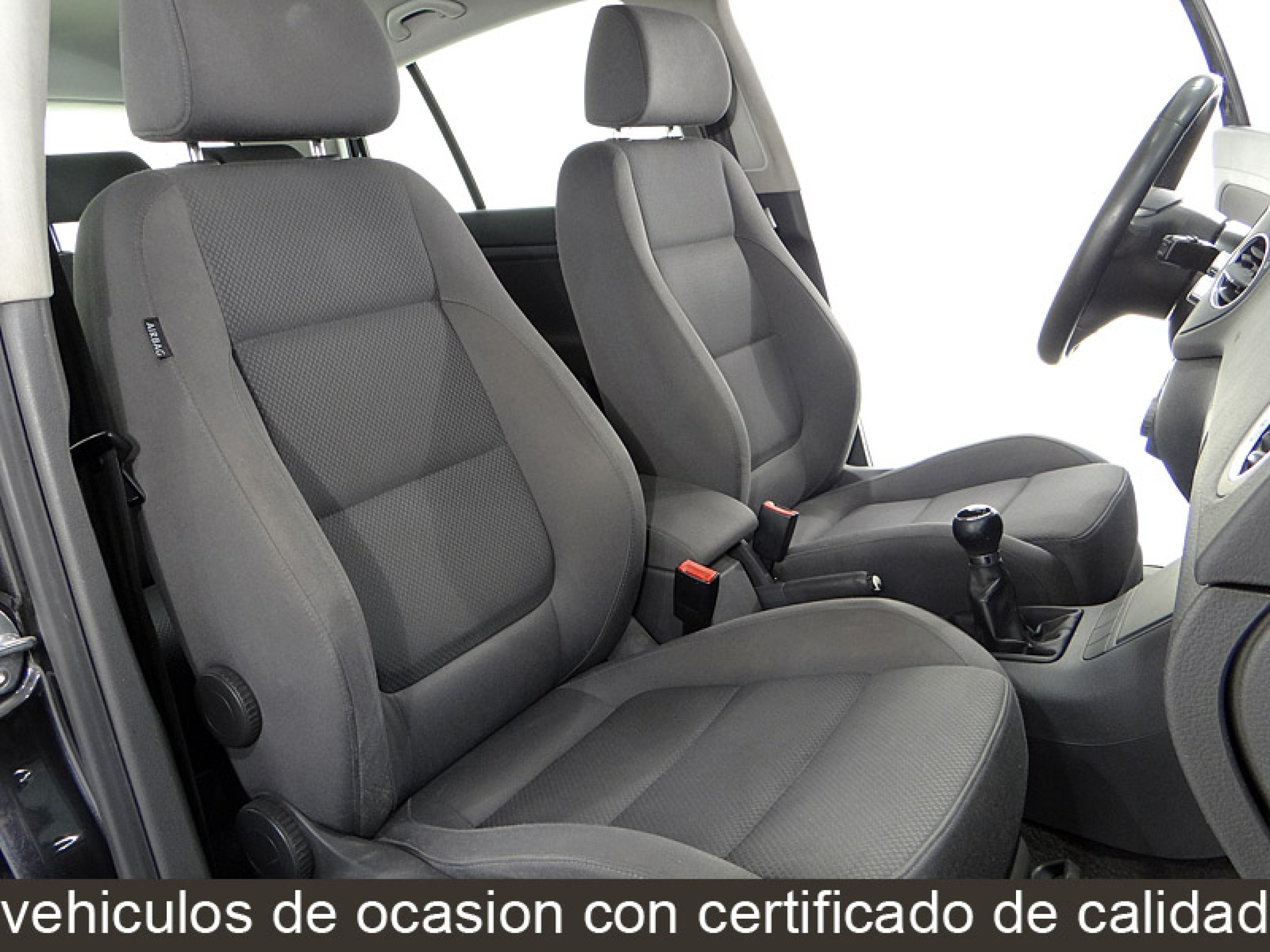 Foto Volkswagen Golf 24
