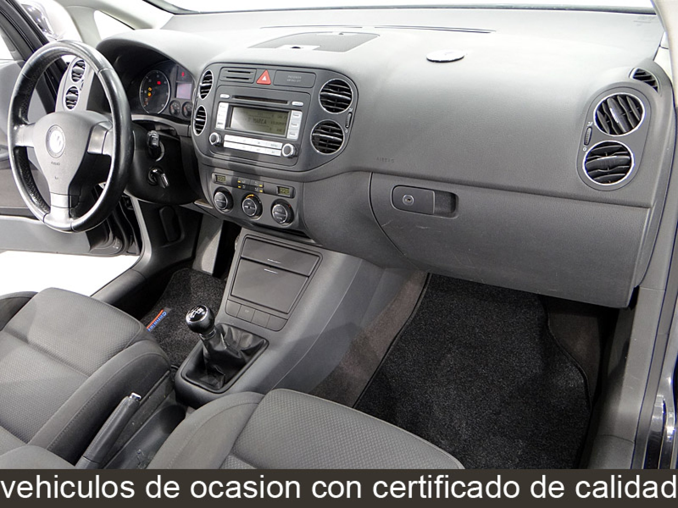 Foto Volkswagen Golf 31