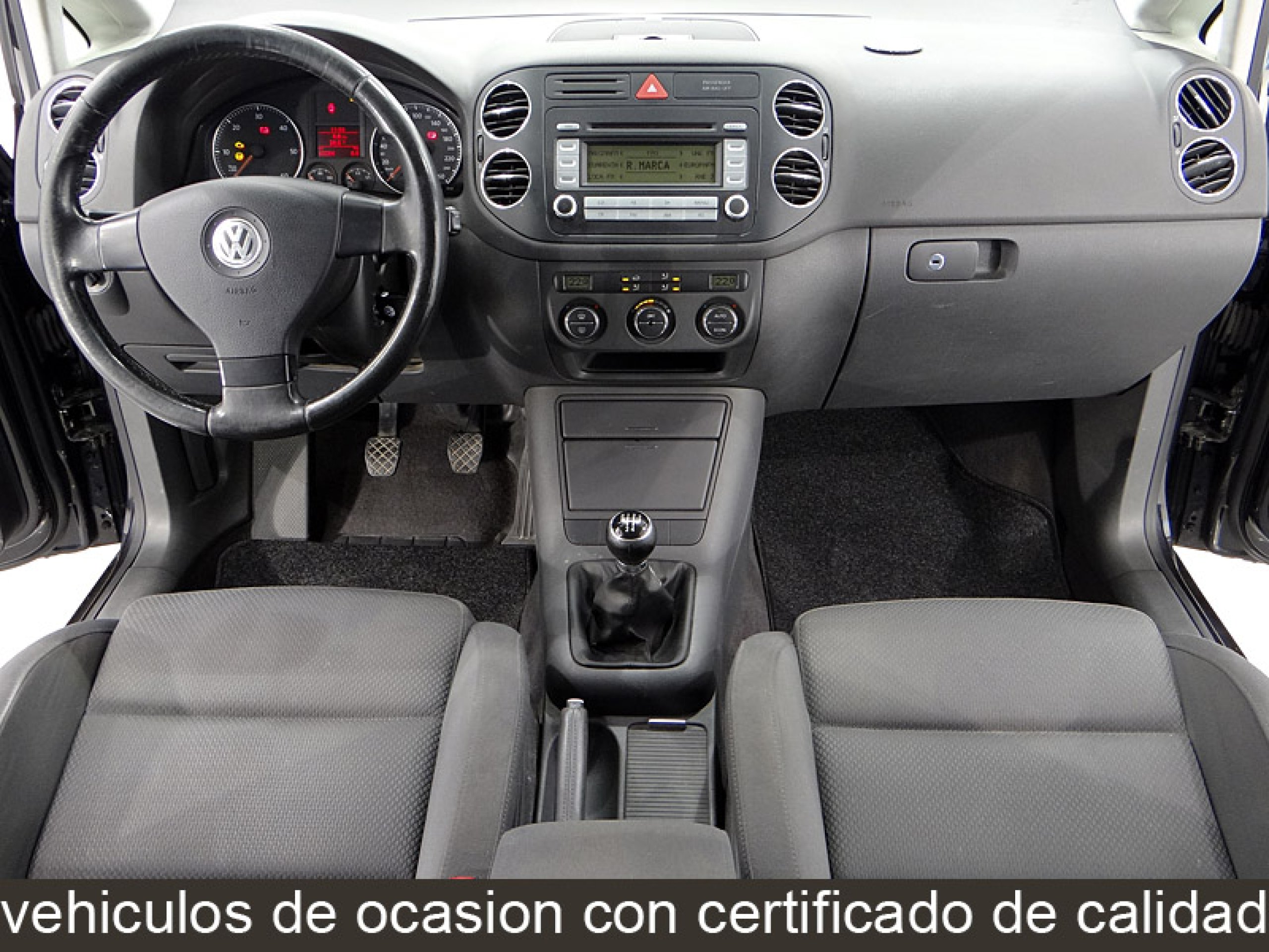 Foto Volkswagen Golf 32