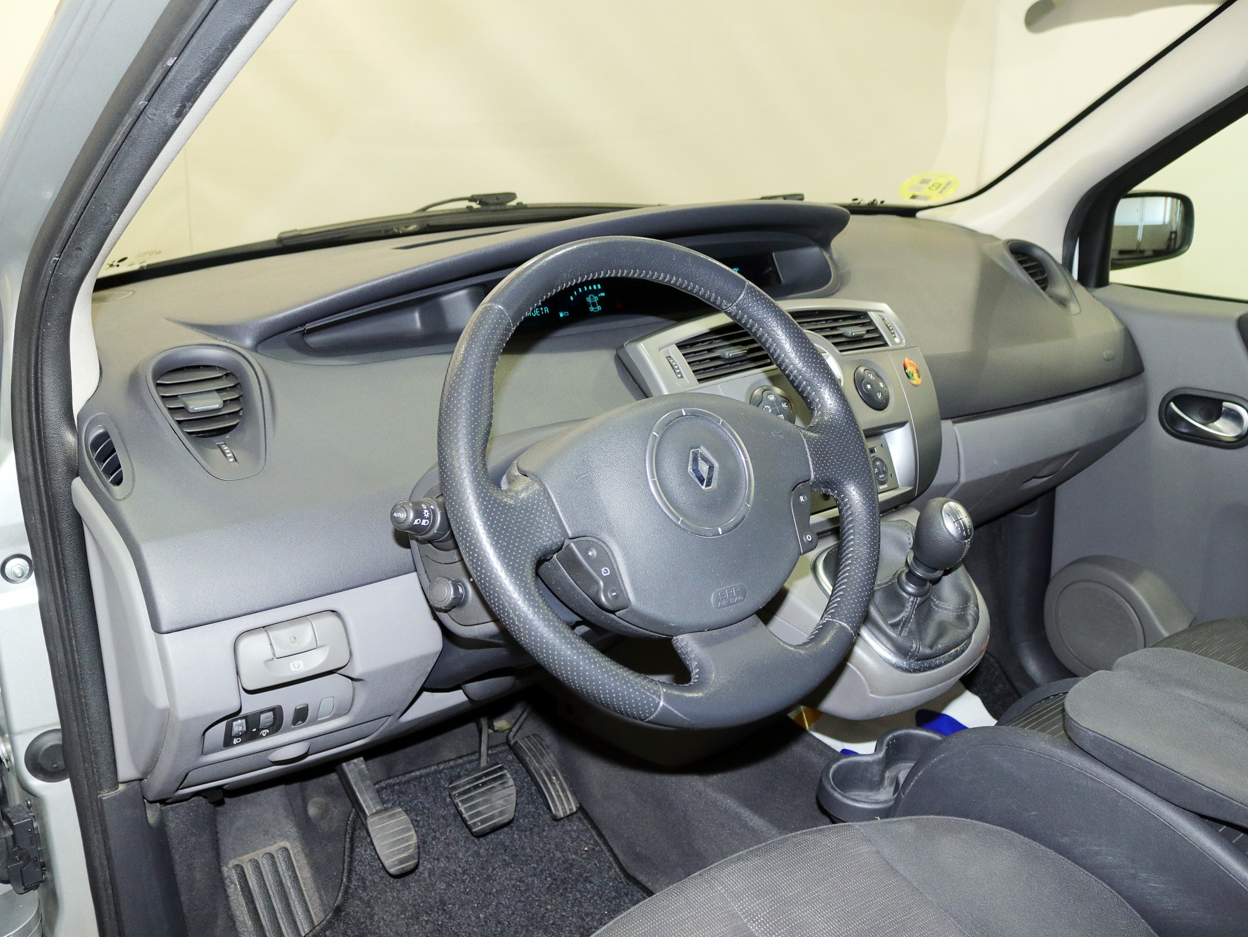 Foto Renault Grand Scenic 18