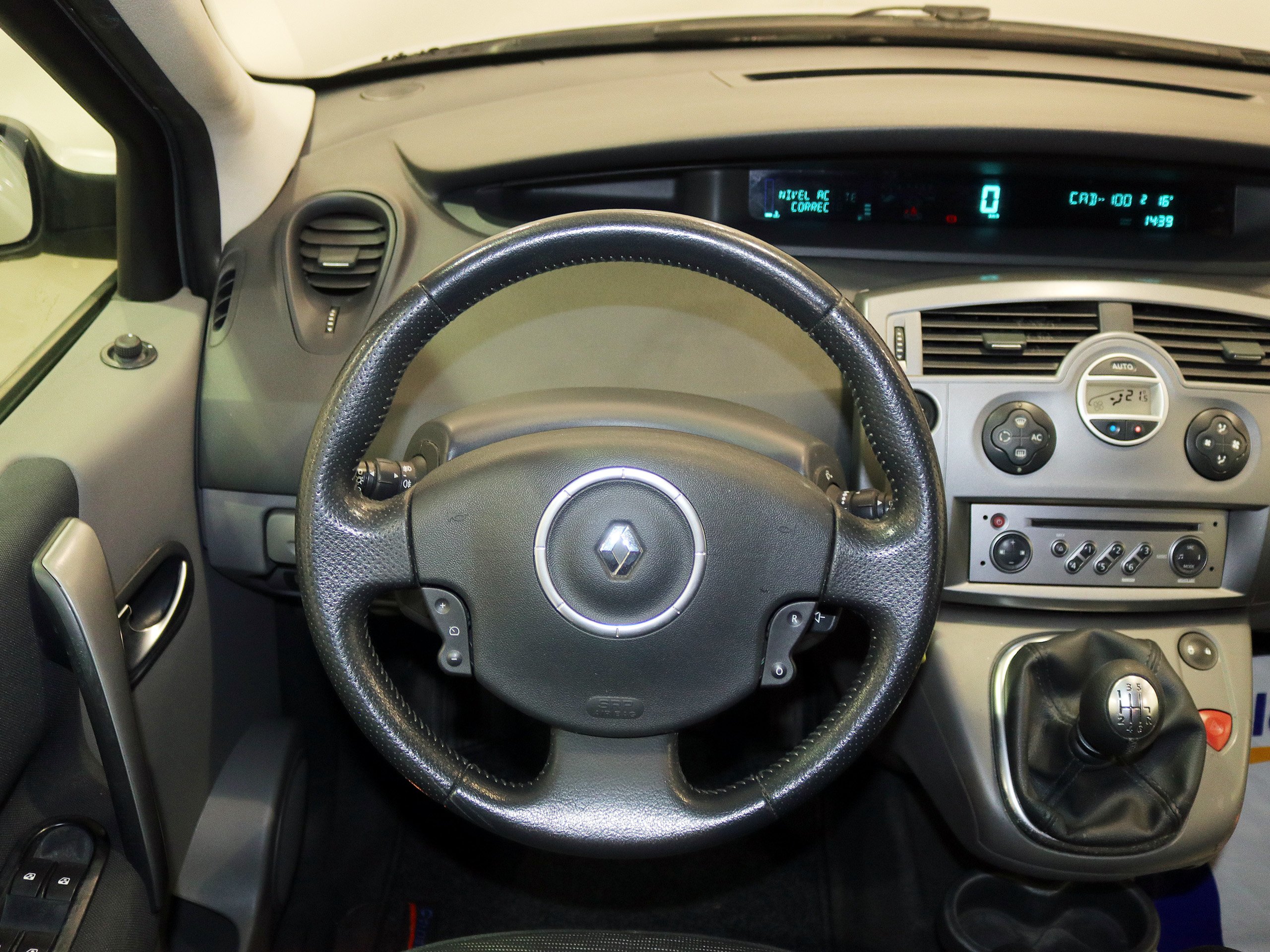 Foto Renault Grand Scenic 20