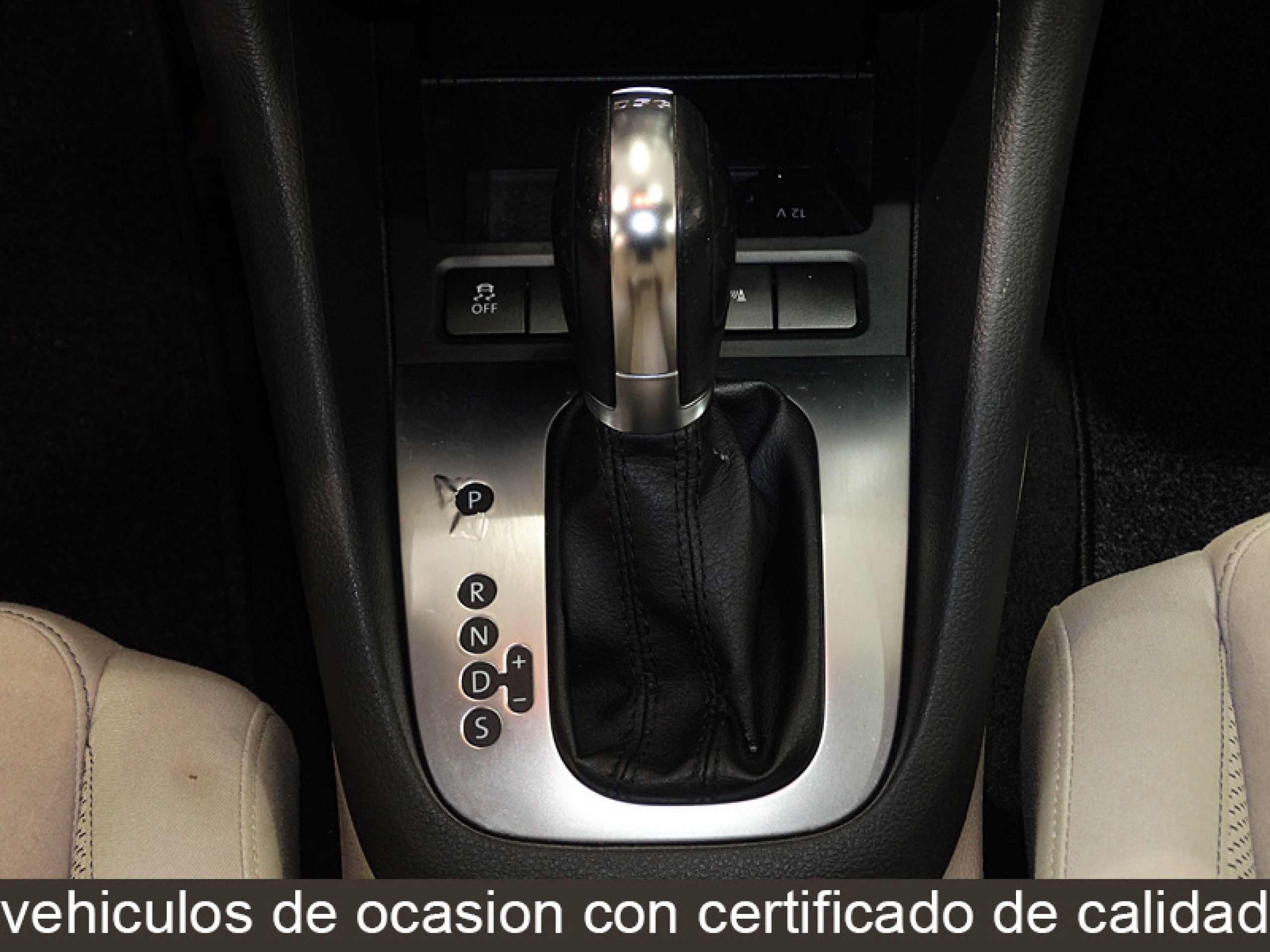 Foto Volkswagen Golf 26