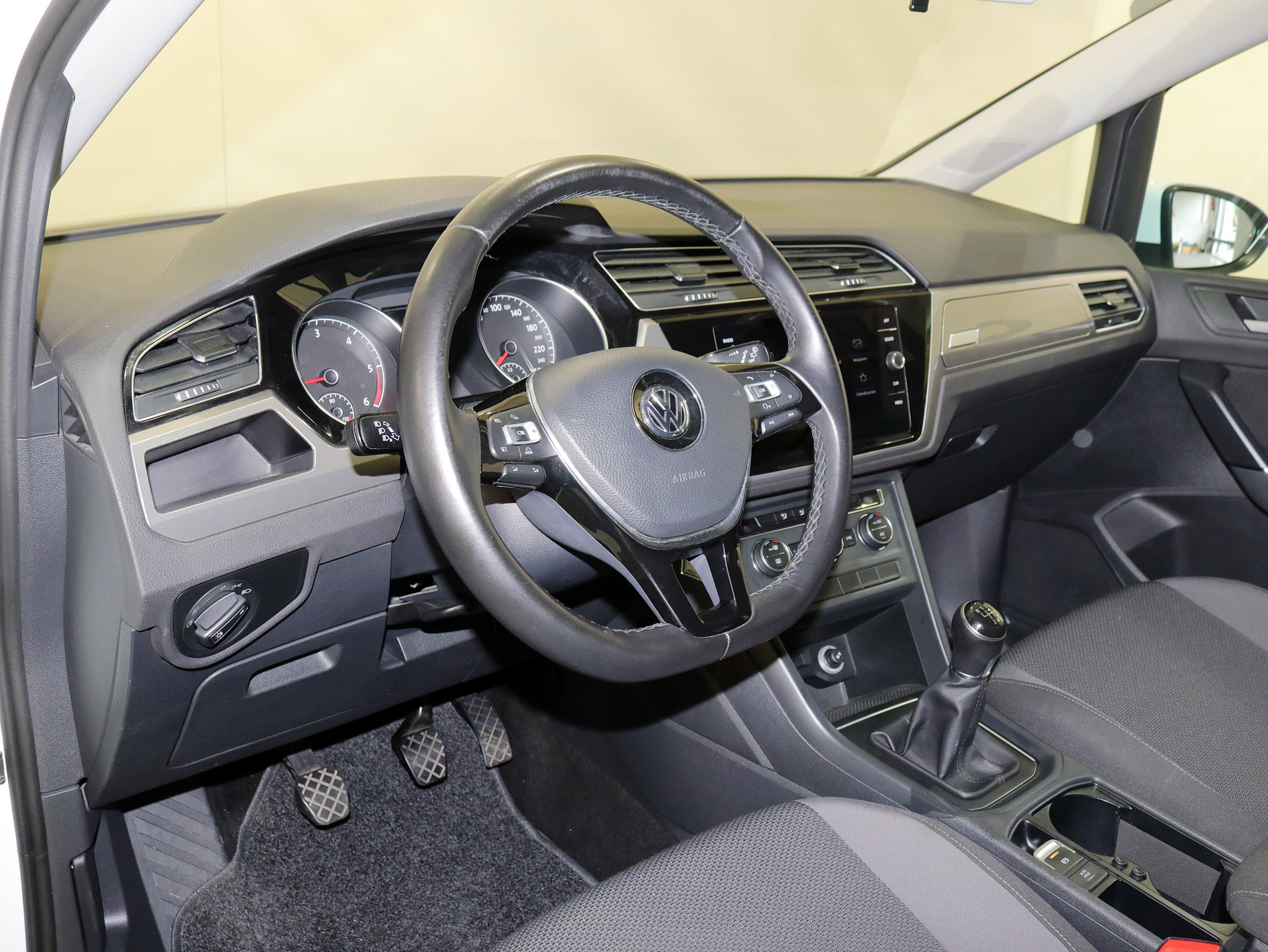 Foto Volkswagen Touran 25