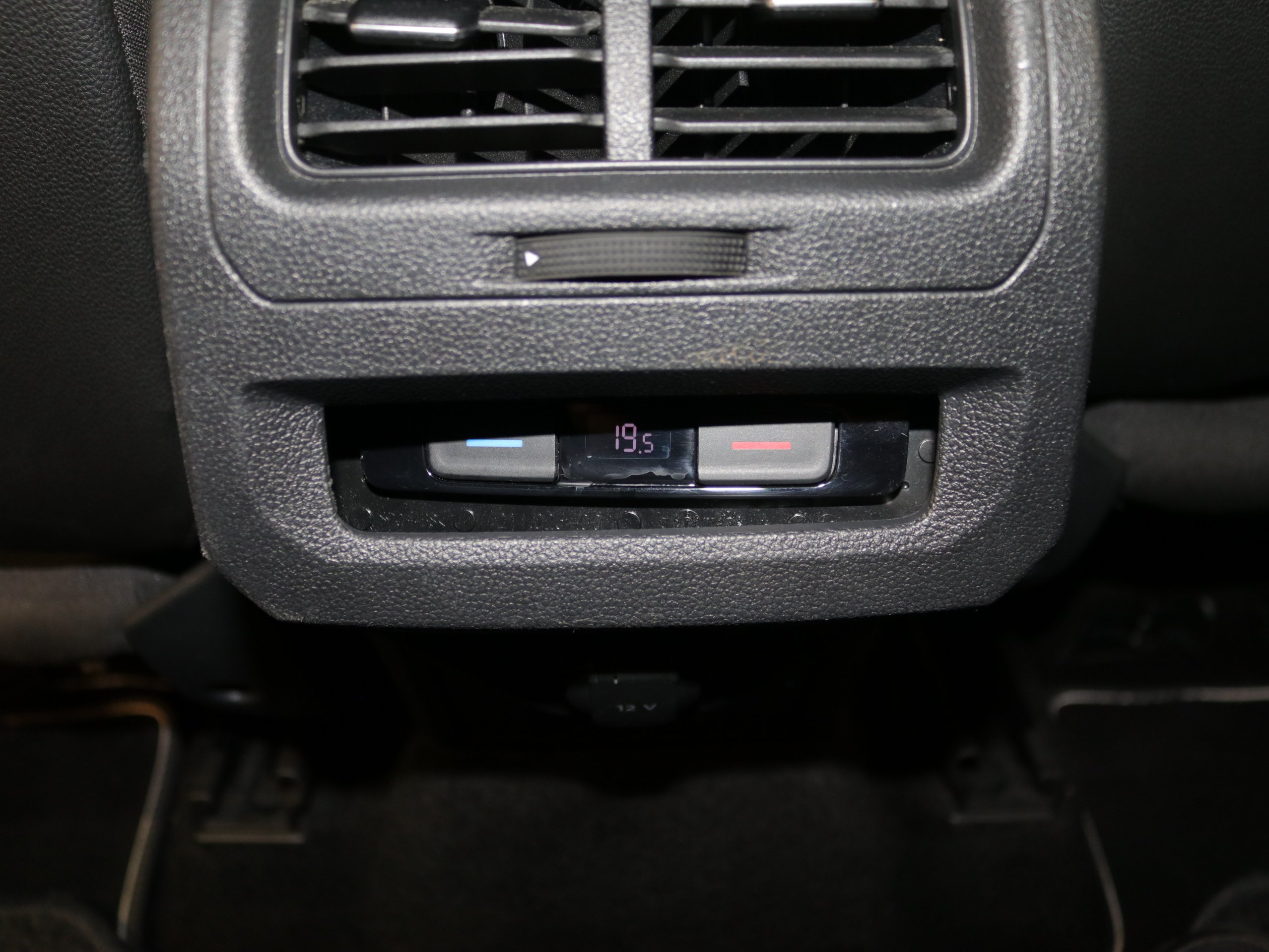 Foto Volkswagen Touran 27