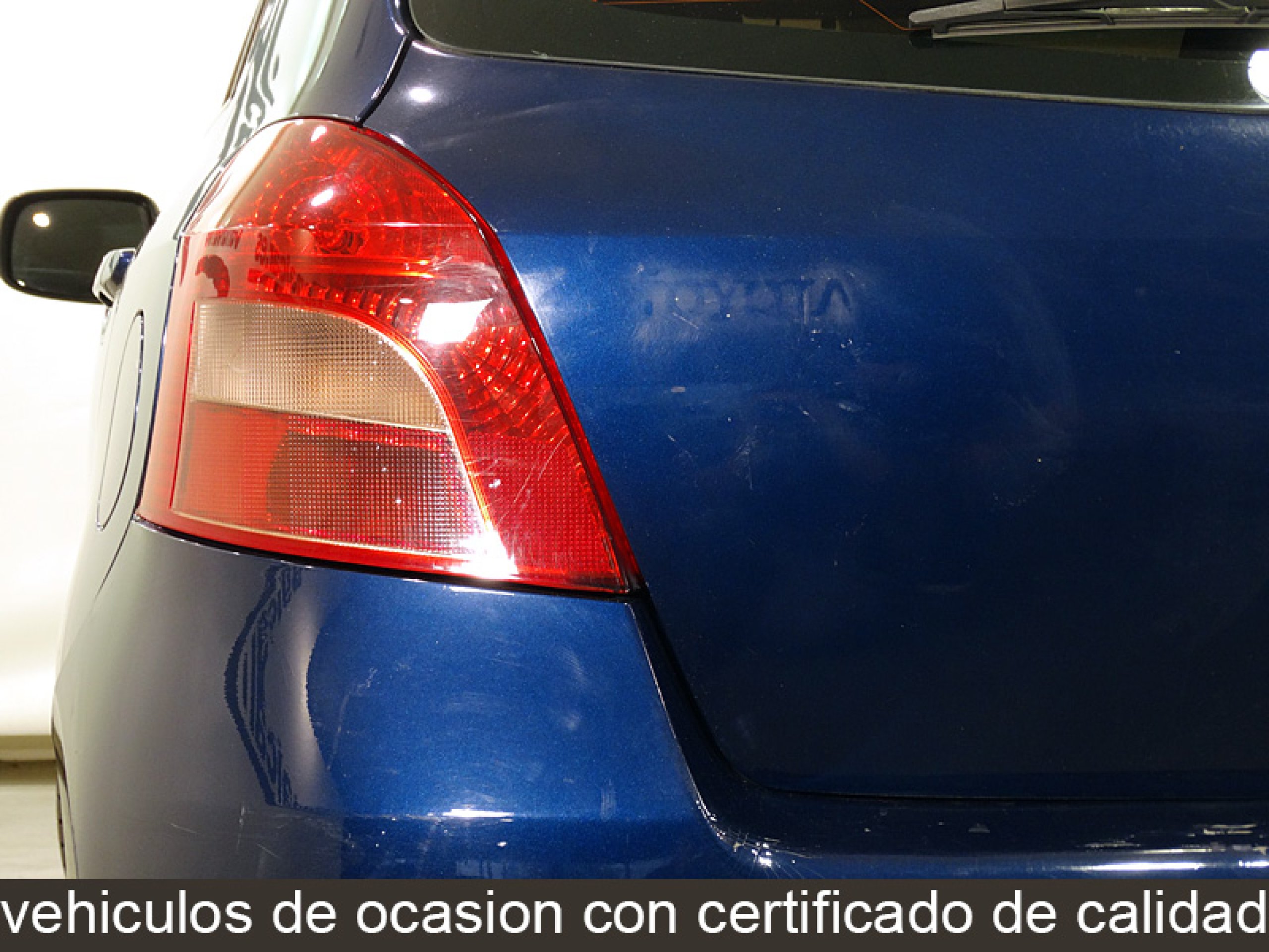 Foto Toyota Yaris 10
