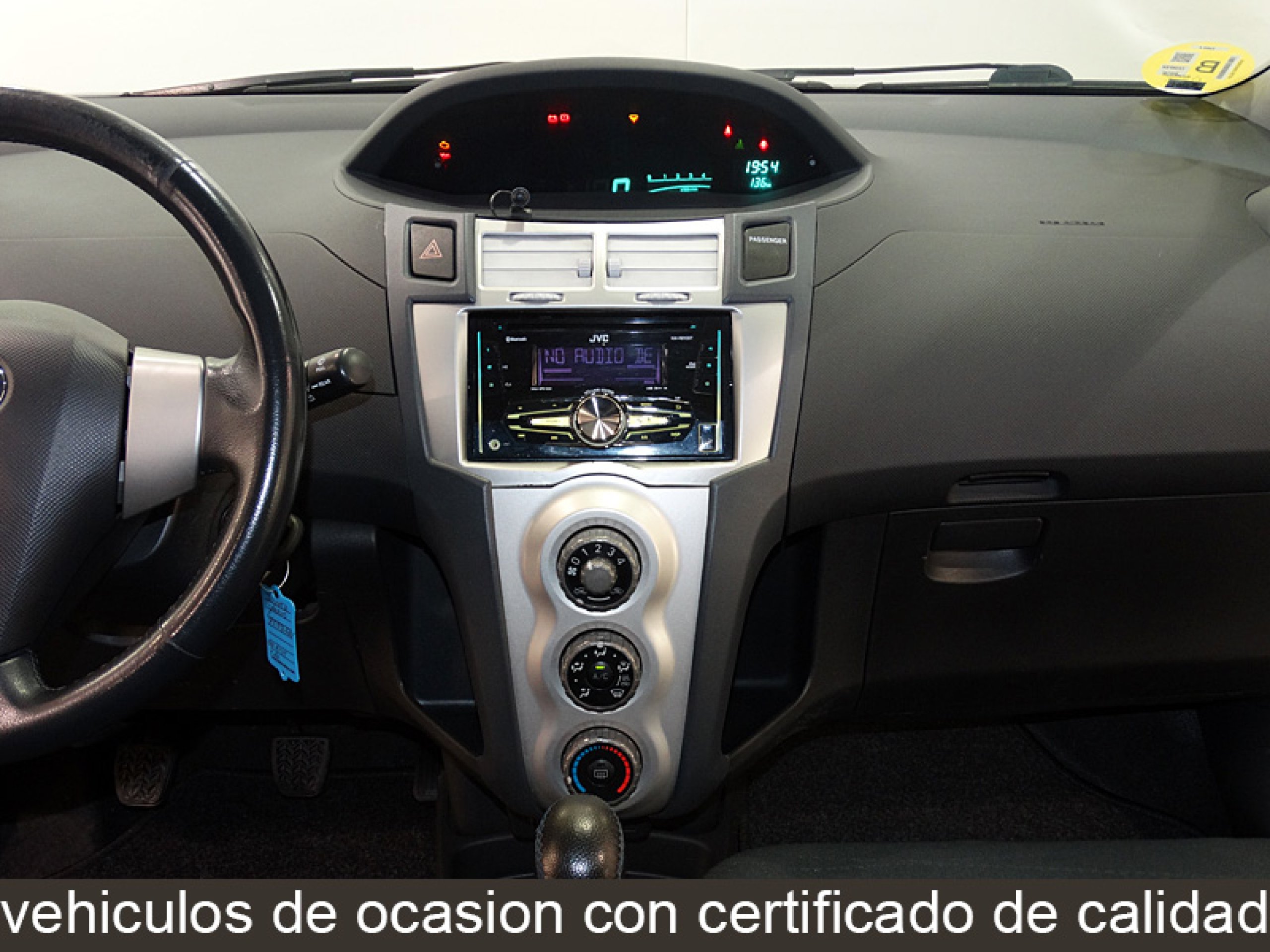 Foto Toyota Yaris 23