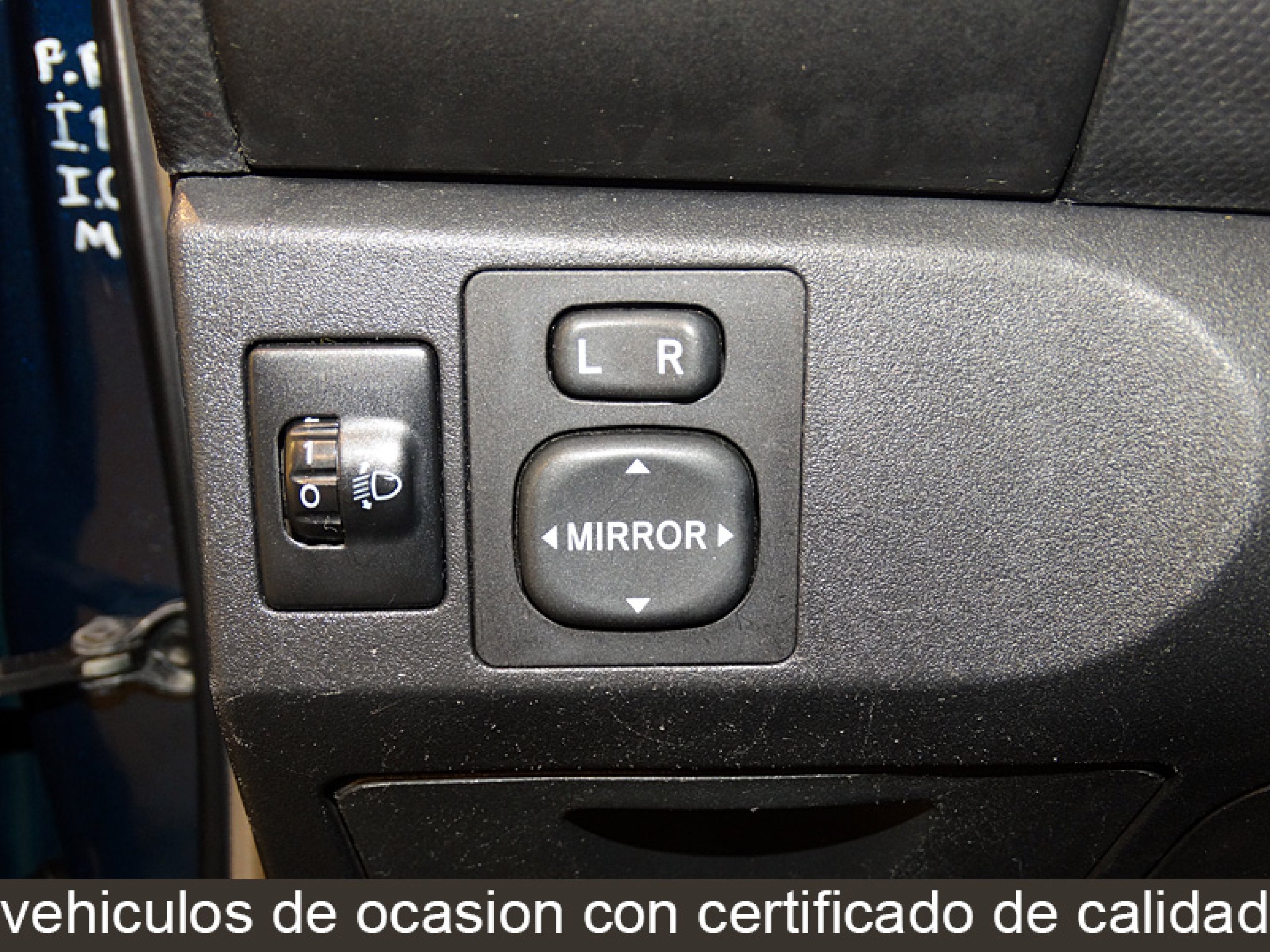 Foto Toyota Yaris 25