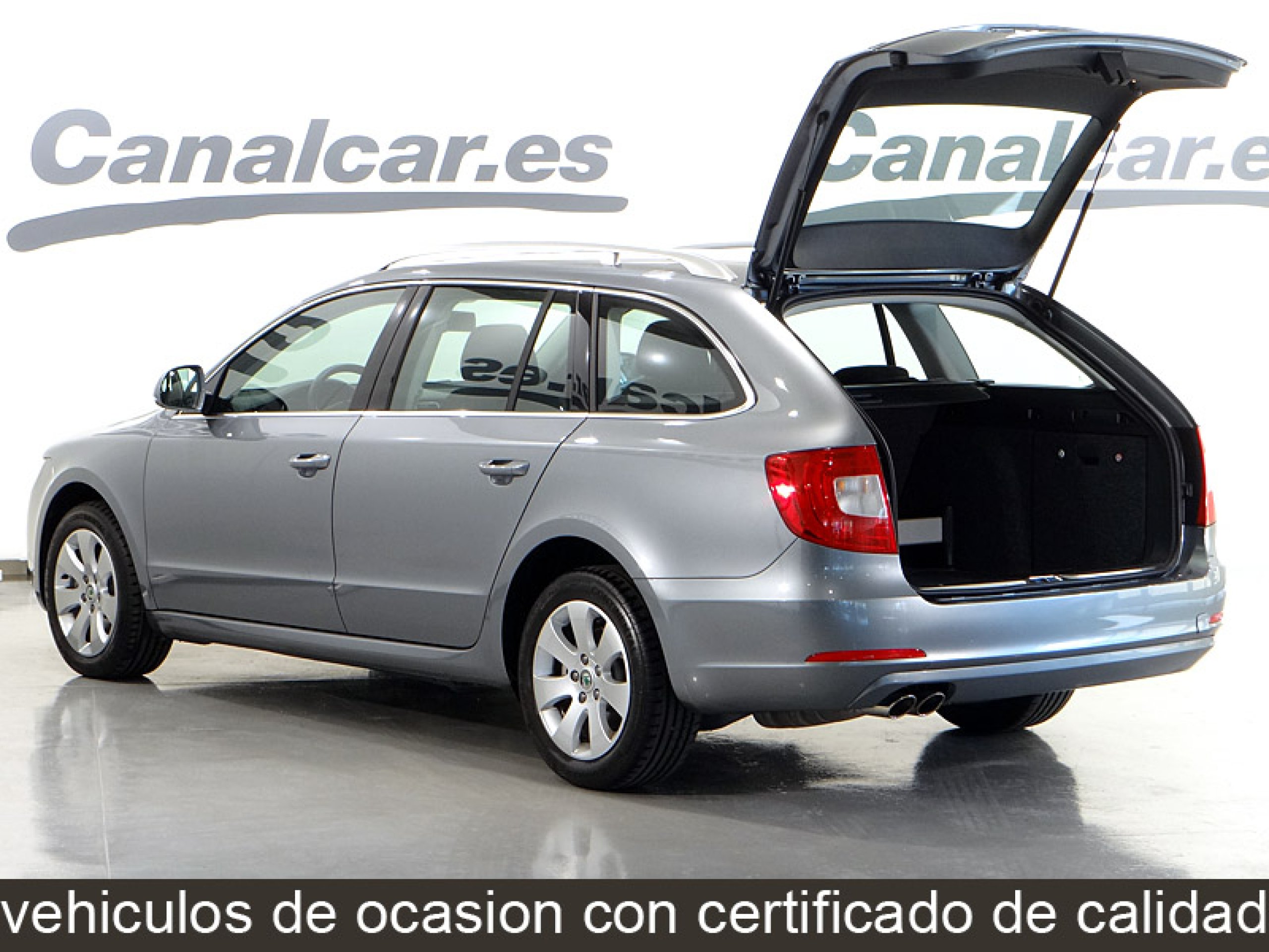 Foto Skoda Superb 10