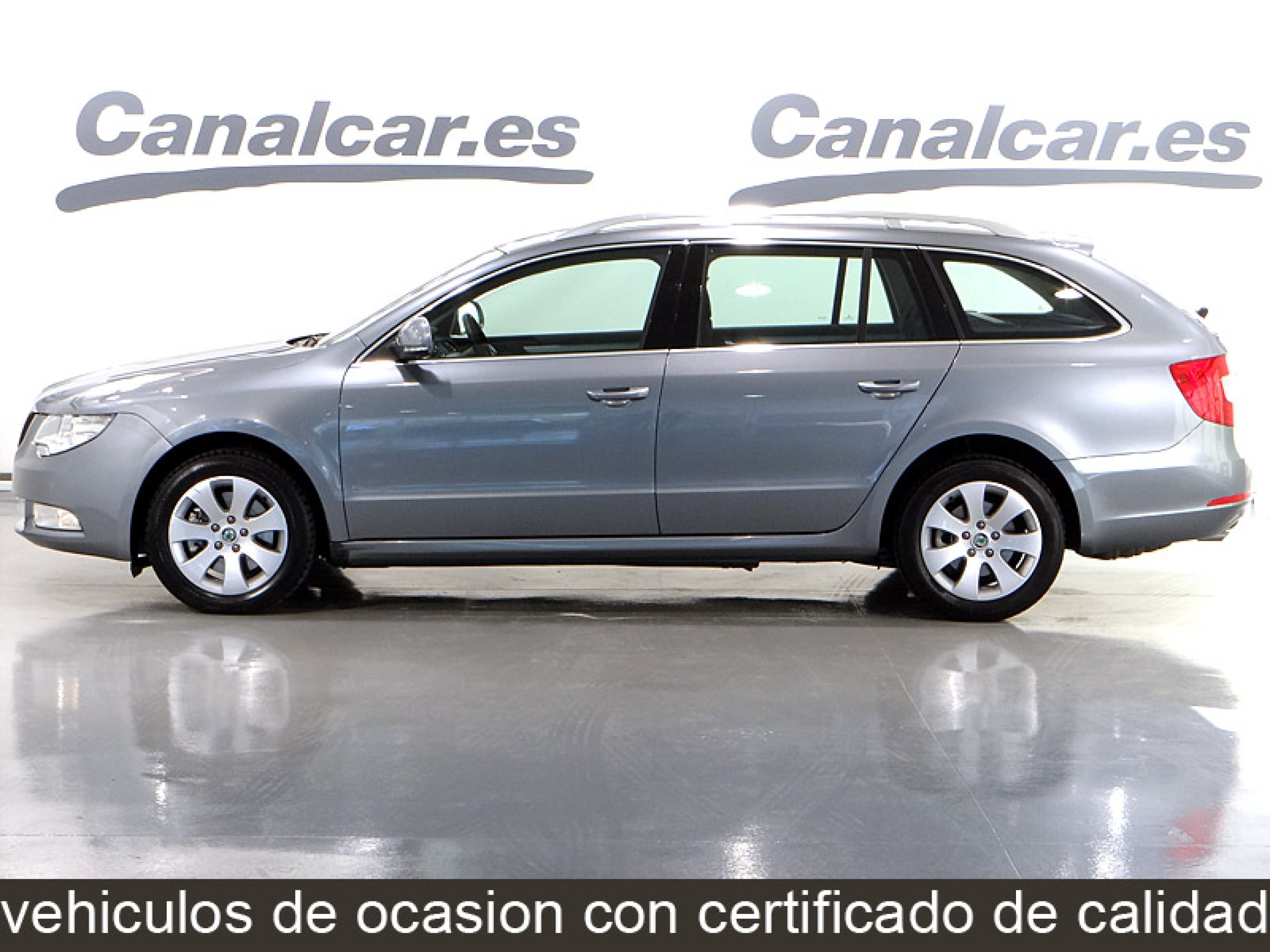 Foto Skoda Superb 12