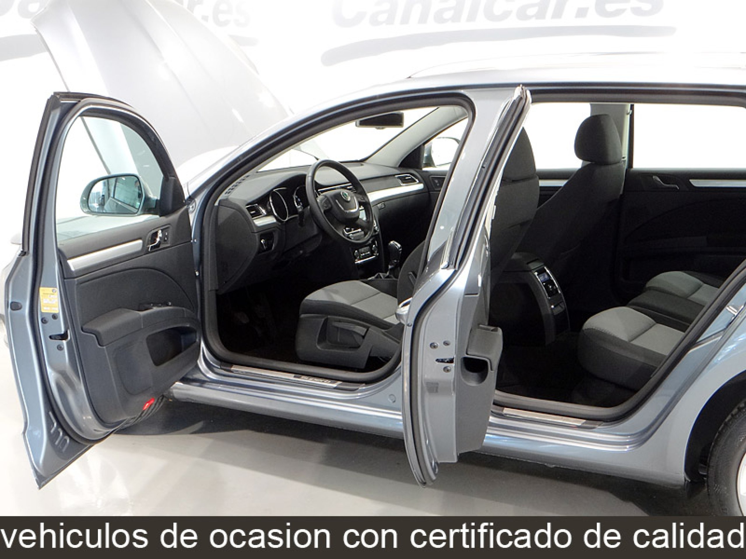 Foto Skoda Superb 20