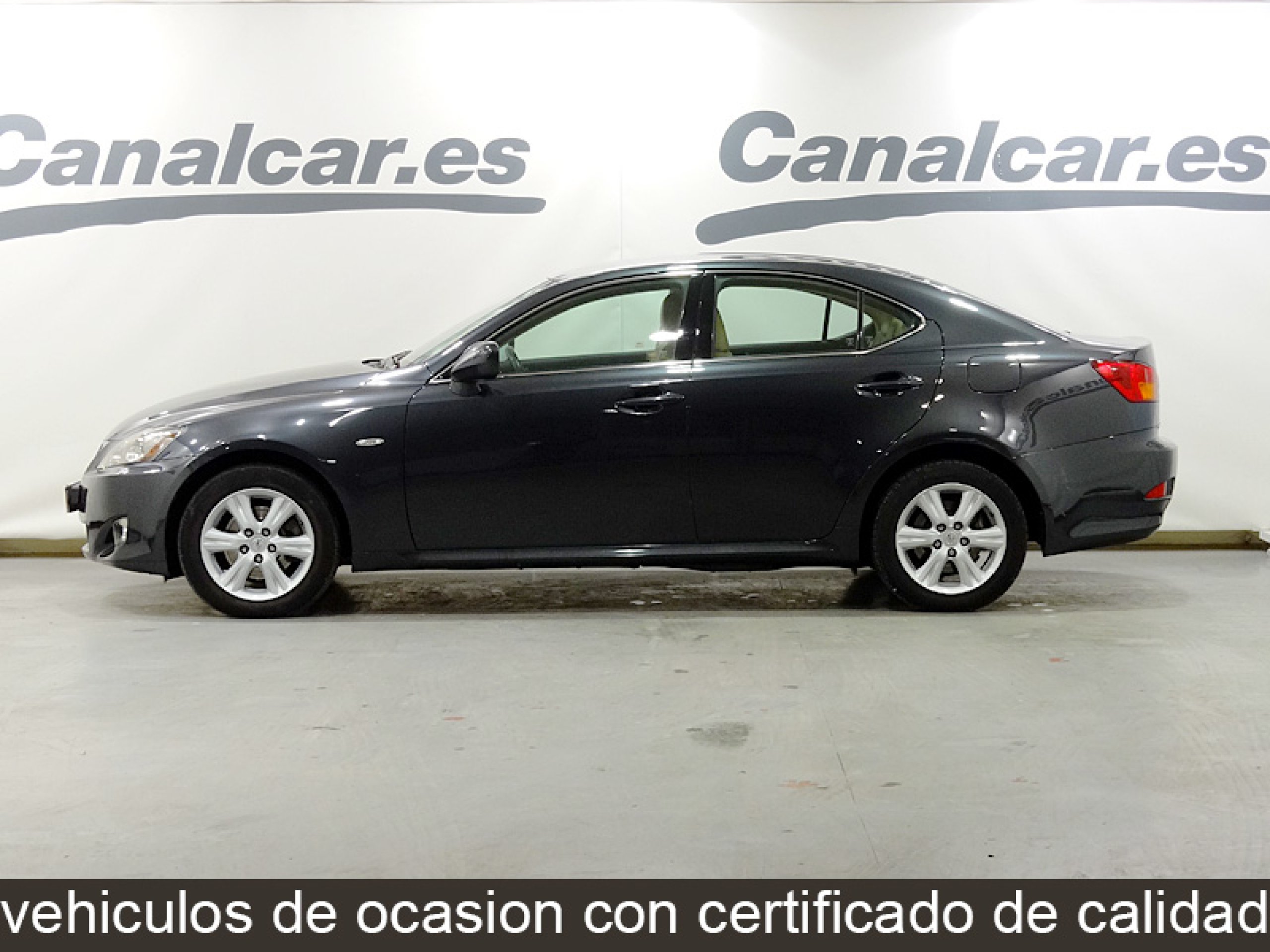 Foto Lexus IS 220d 9