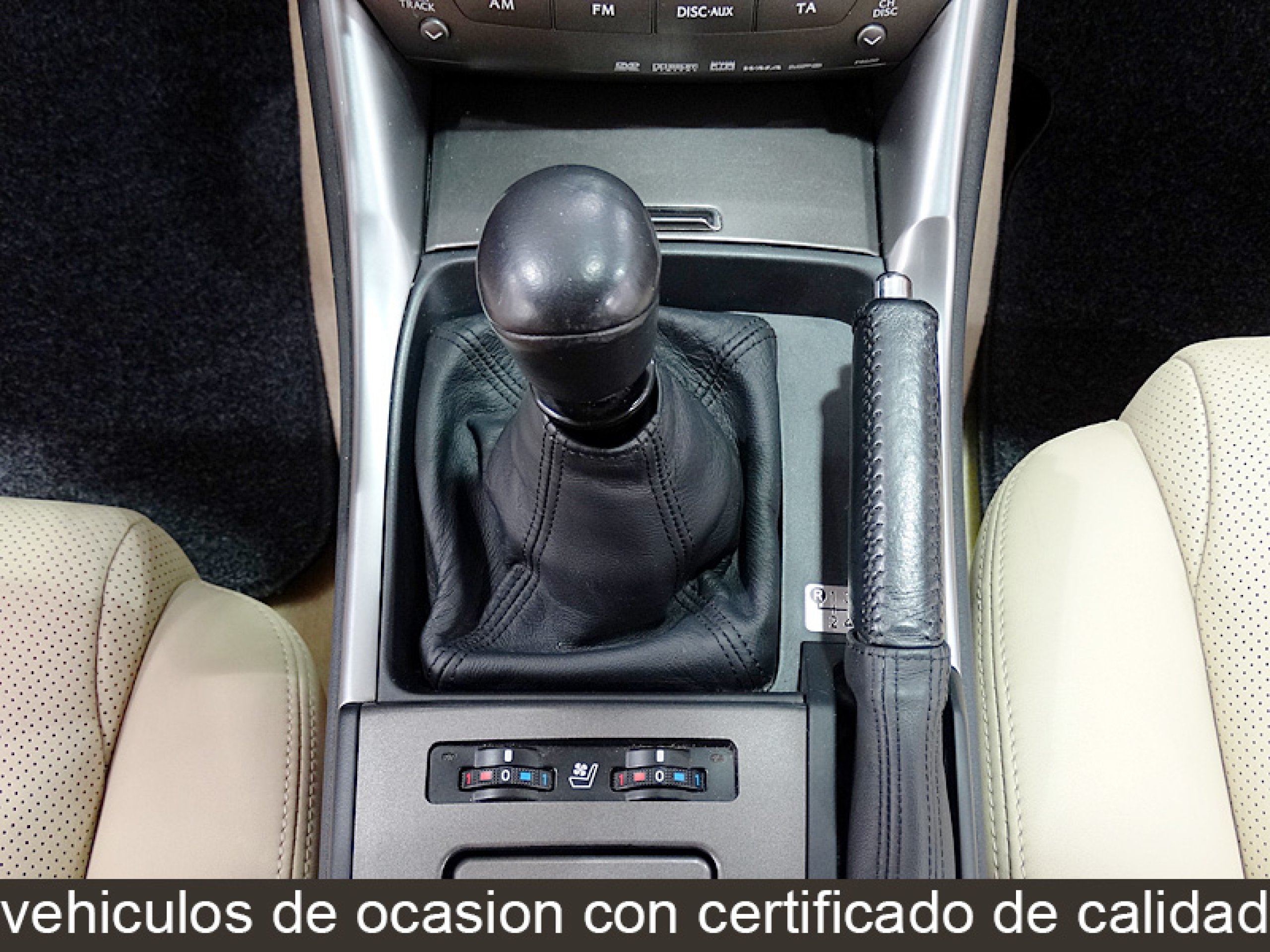 Foto Lexus IS 220d 30