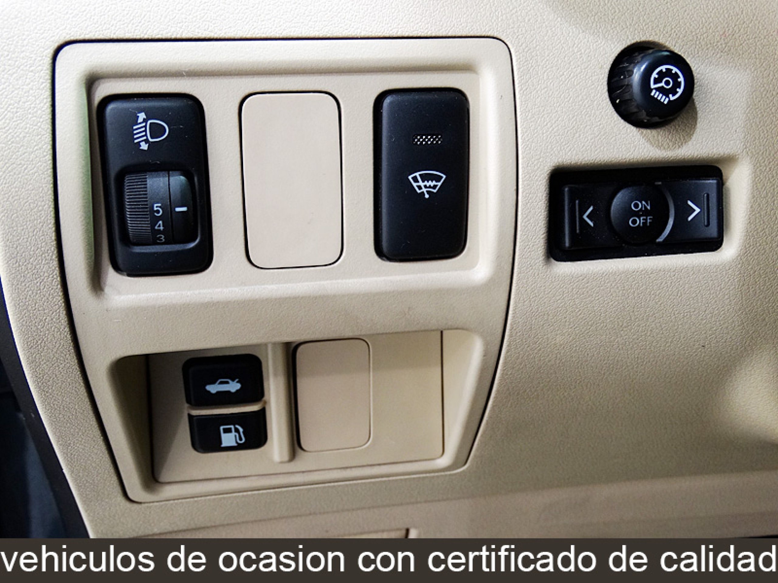 Foto Lexus IS 220d 38