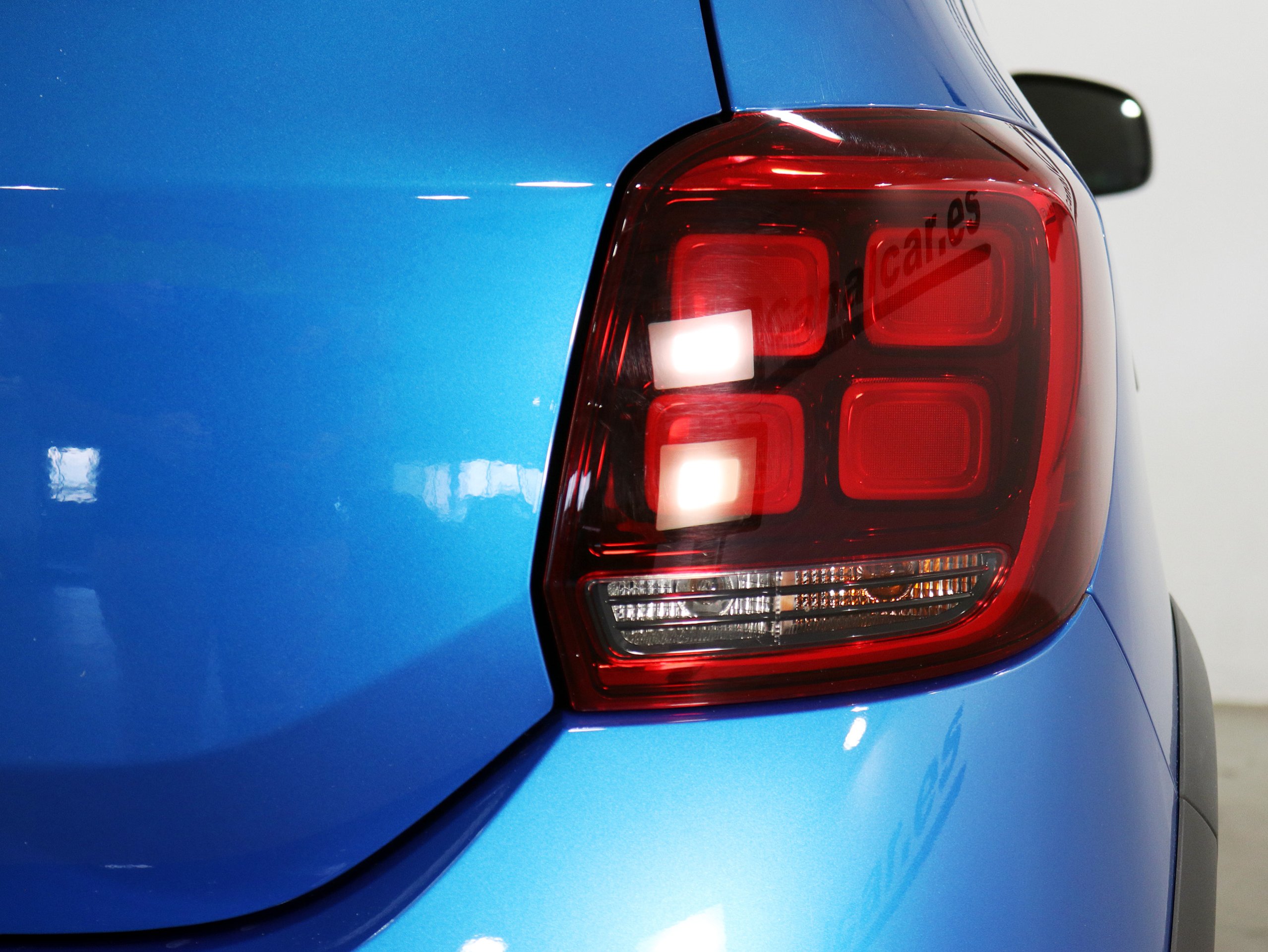 Foto Dacia Sandero 12
