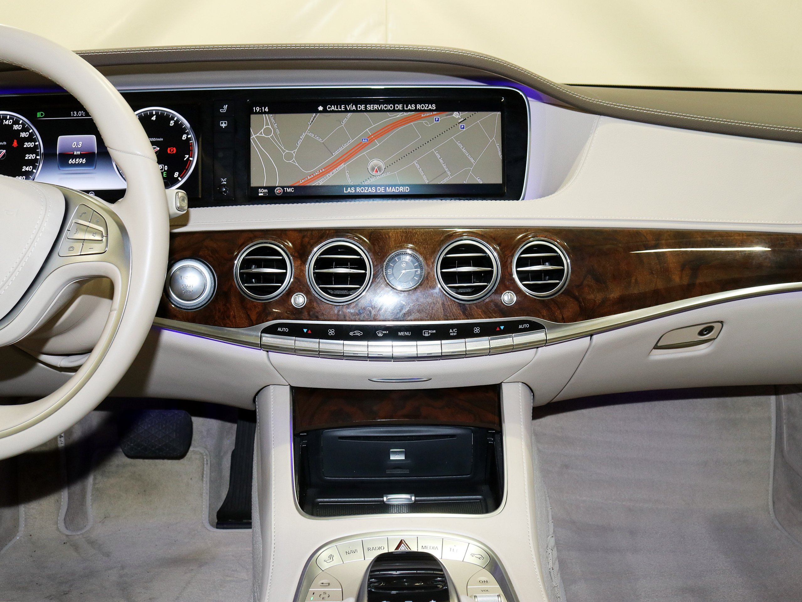 Foto Mercedes-Benz S 500 28