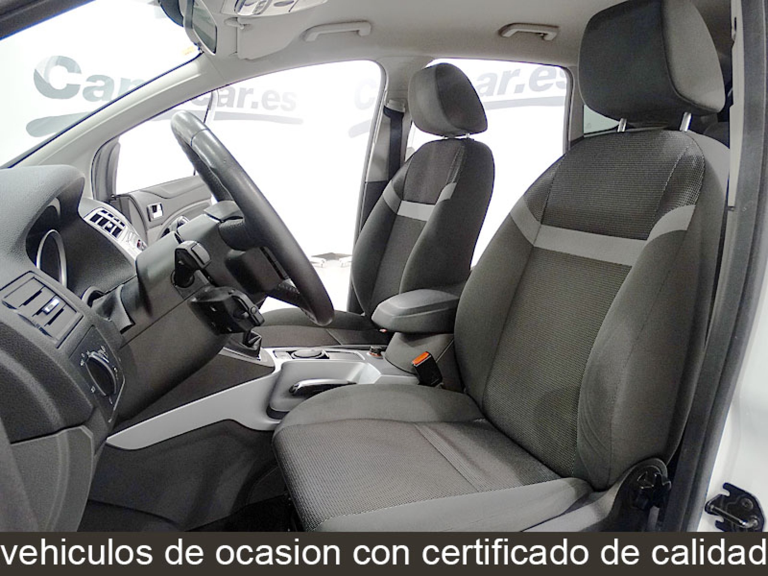 Foto Ford Kuga 23