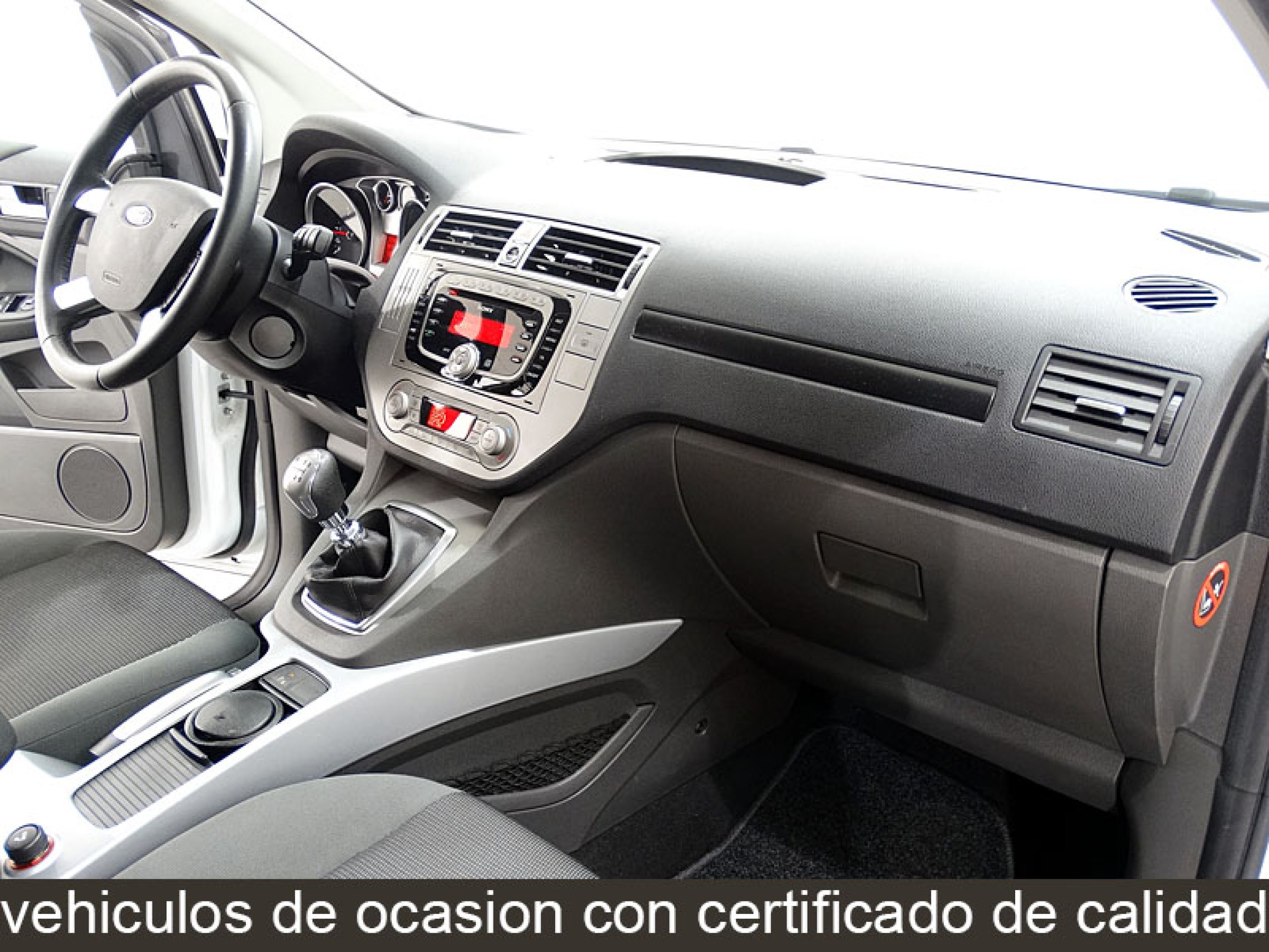 Foto Ford Kuga 29