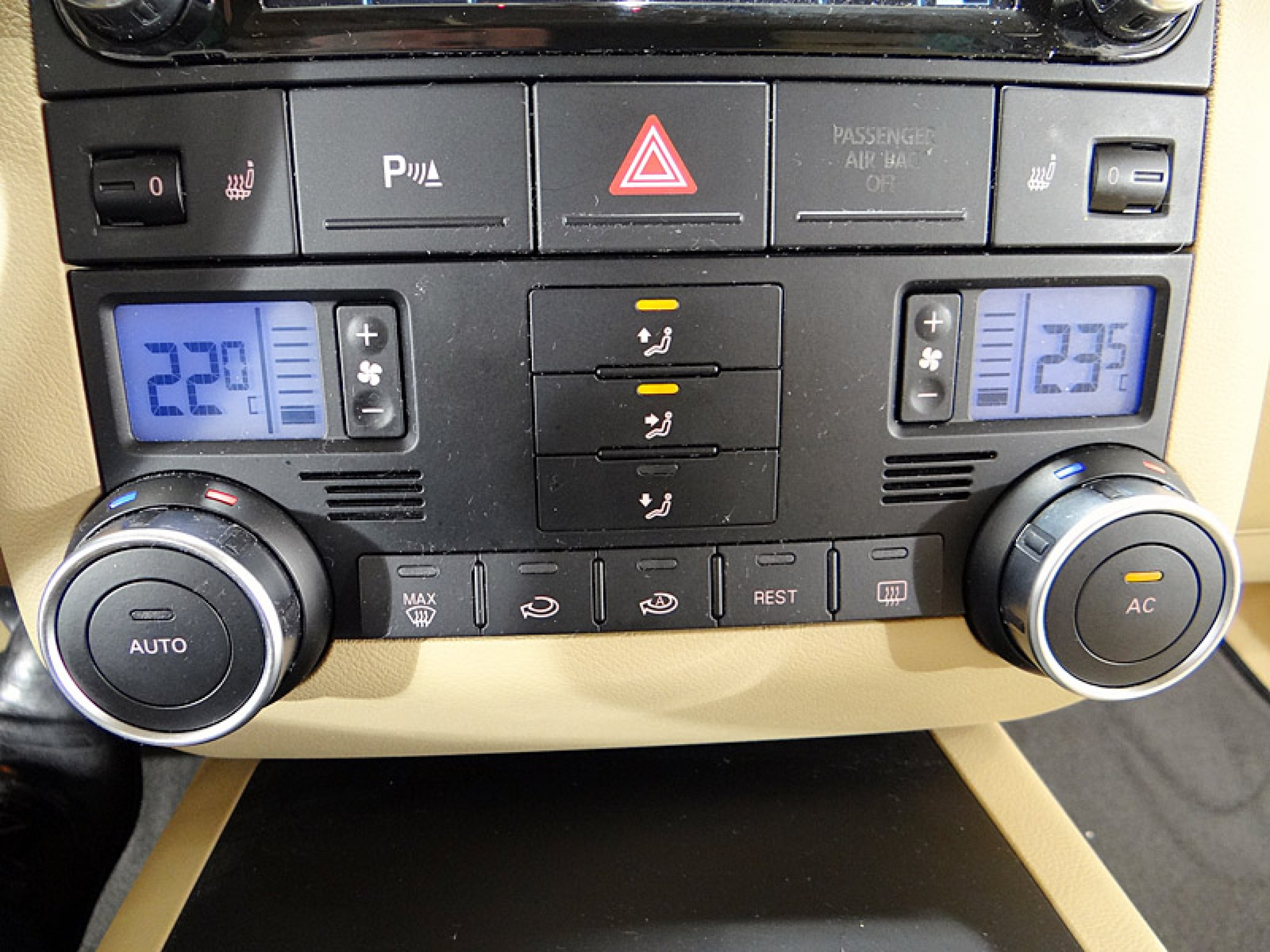 Foto Volkswagen Touareg 40