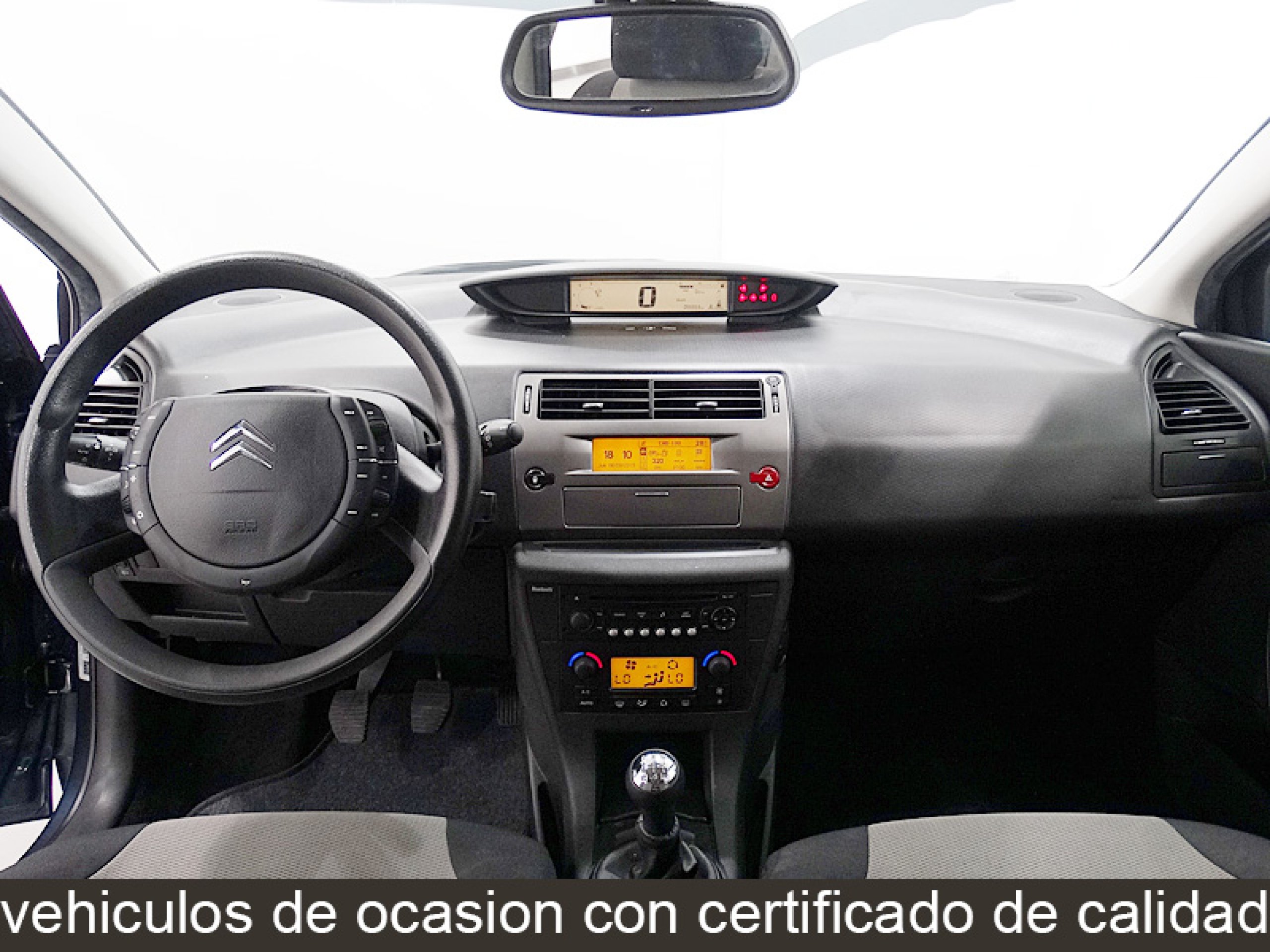 Foto Citroen C4 24