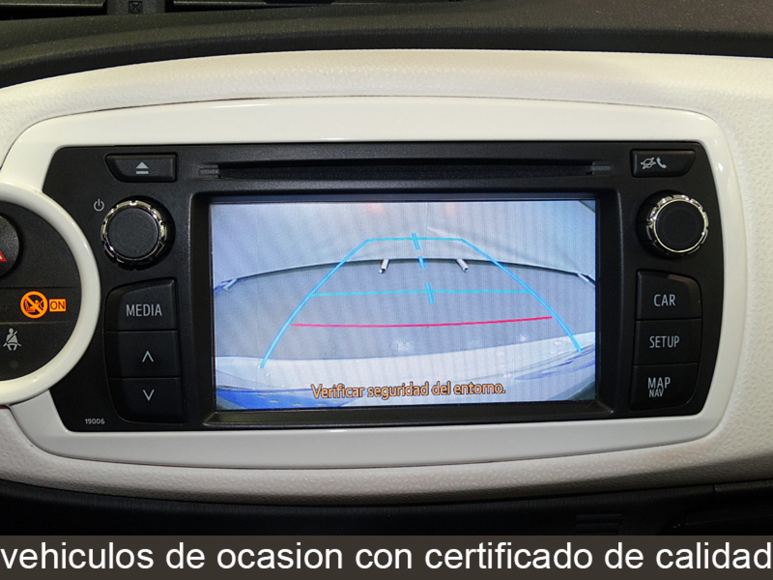 Foto Toyota Yaris 18