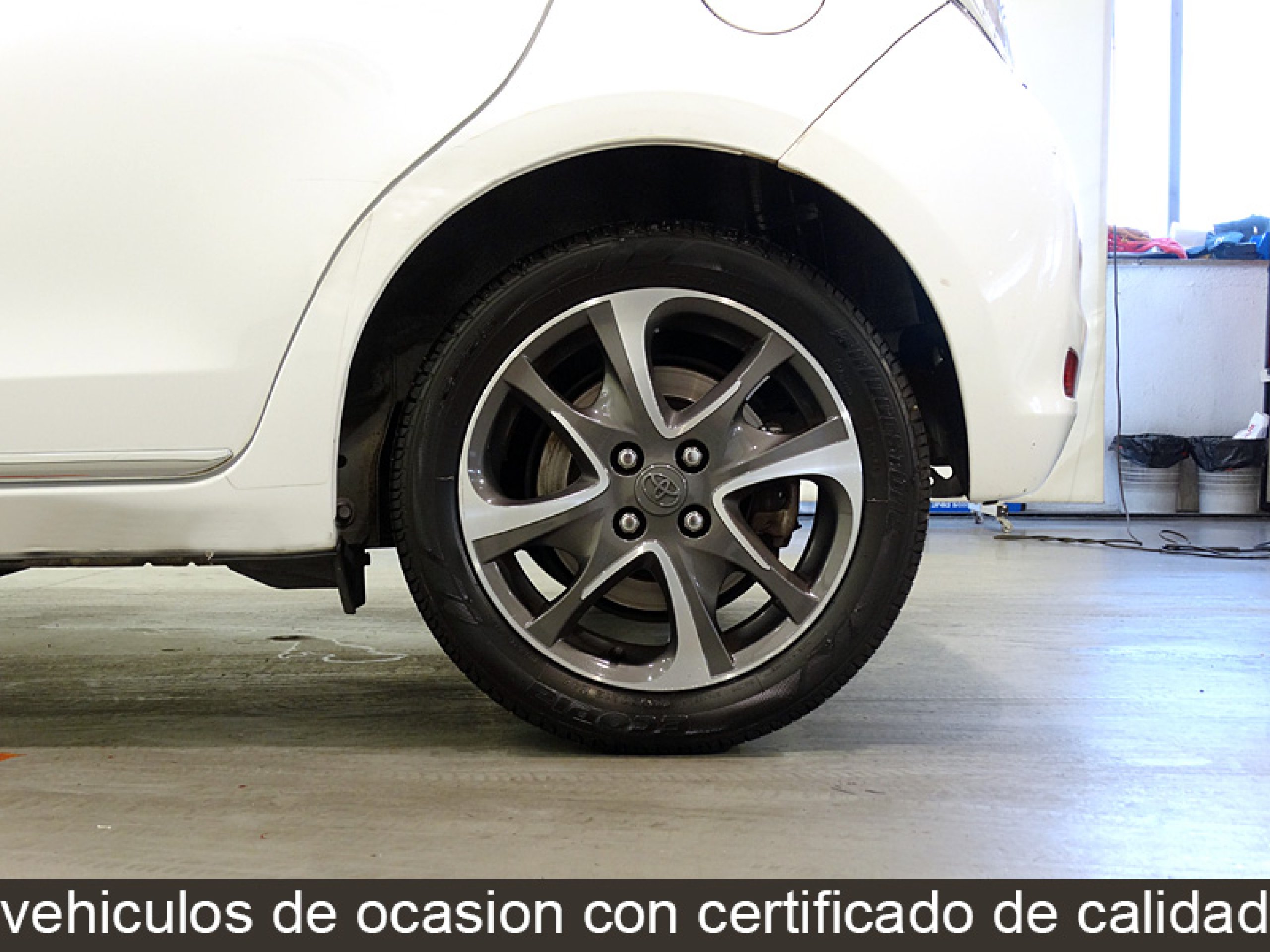 Foto Toyota Yaris 41