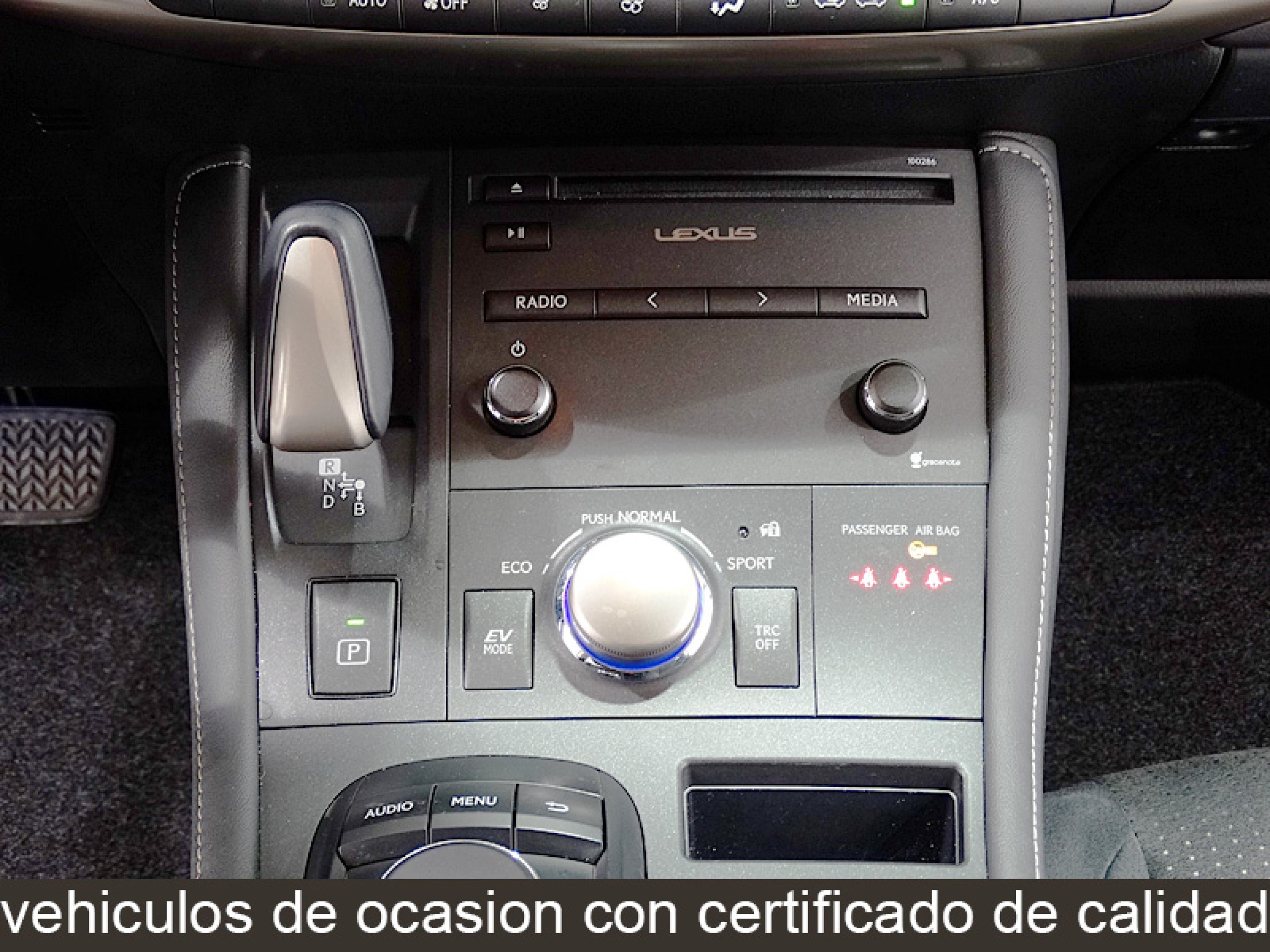 Foto Lexus CT 200h 22