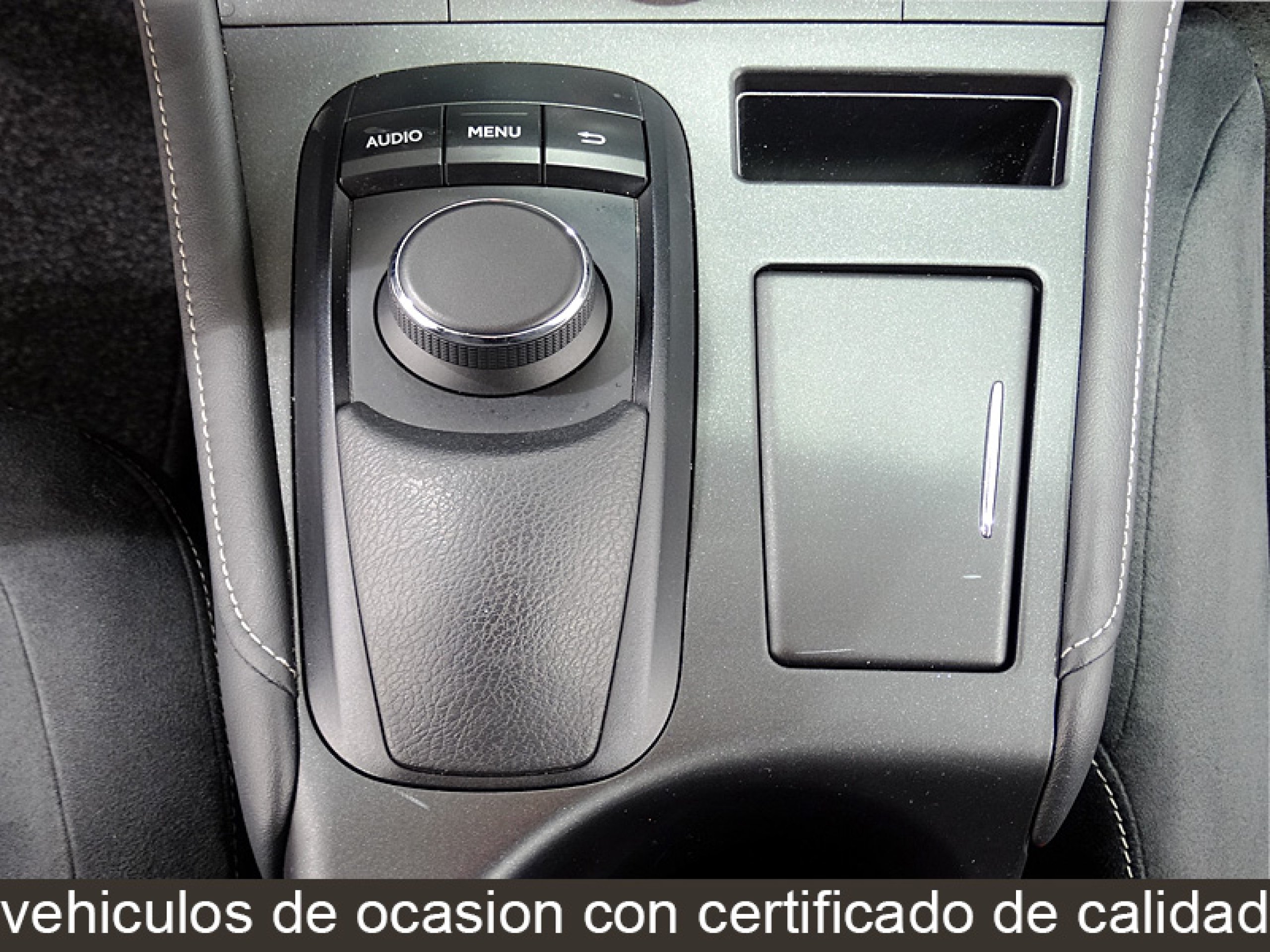 Foto Lexus CT 200h 23