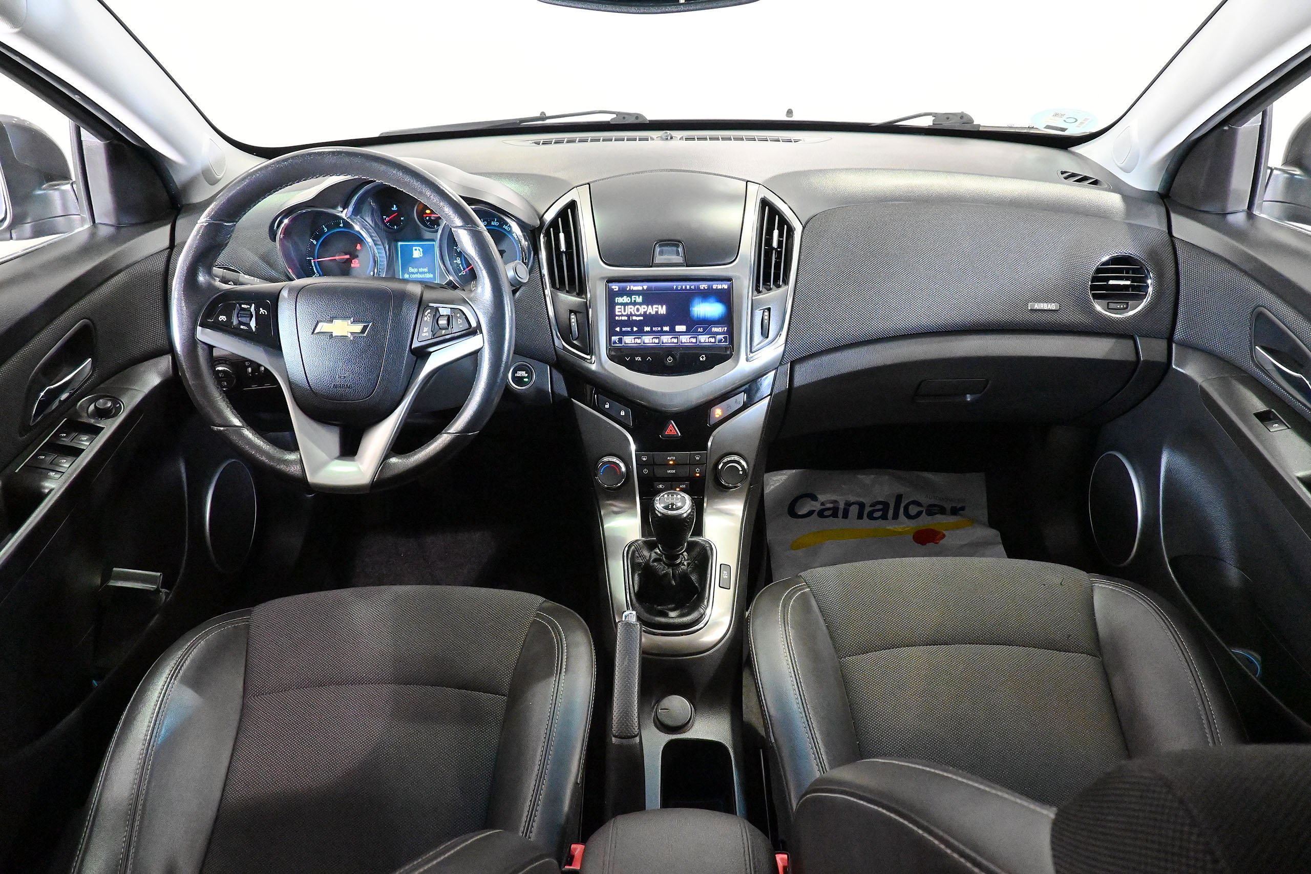 Foto Chevrolet Cruze 18