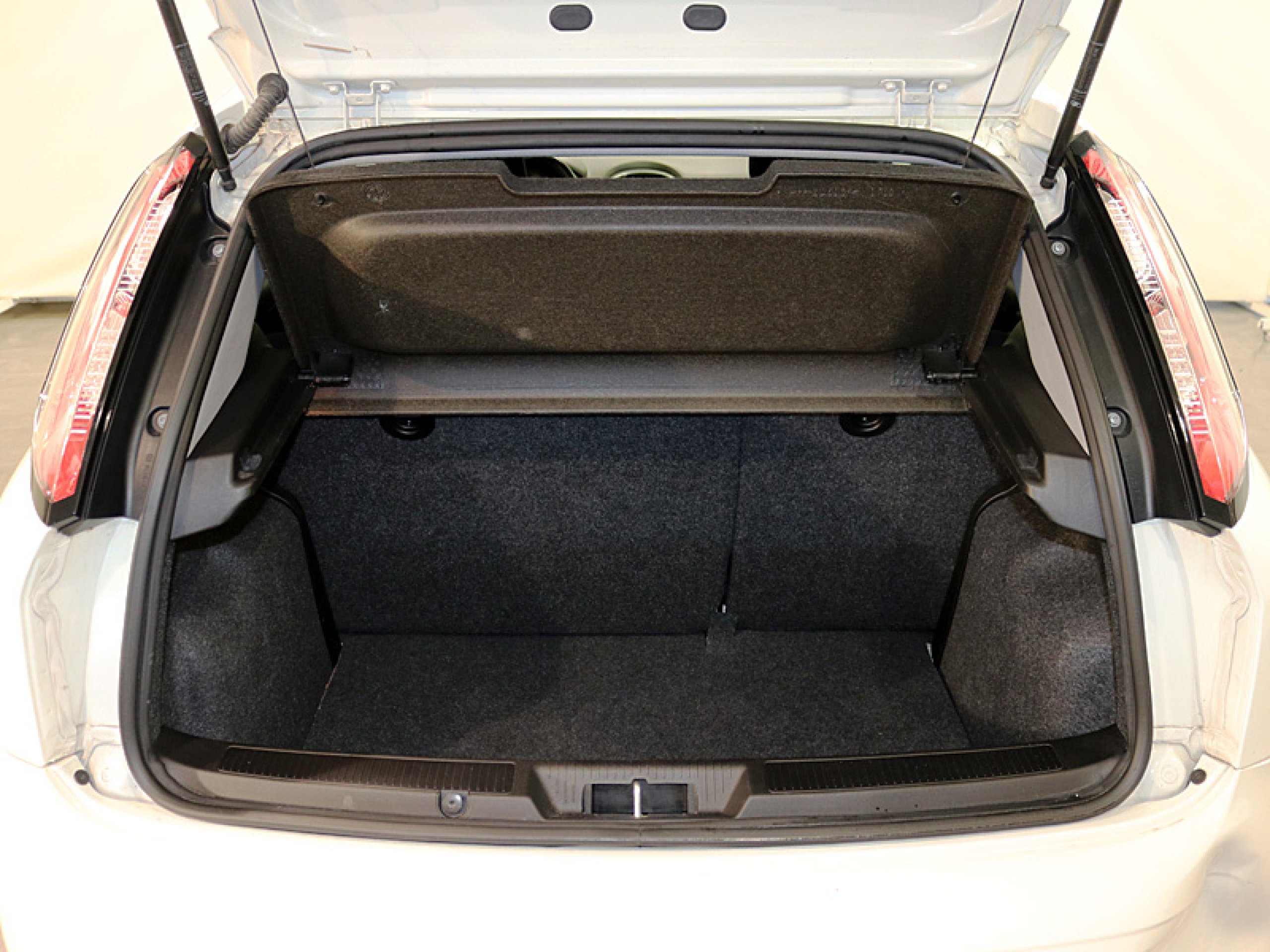 Foto Fiat Punto 9