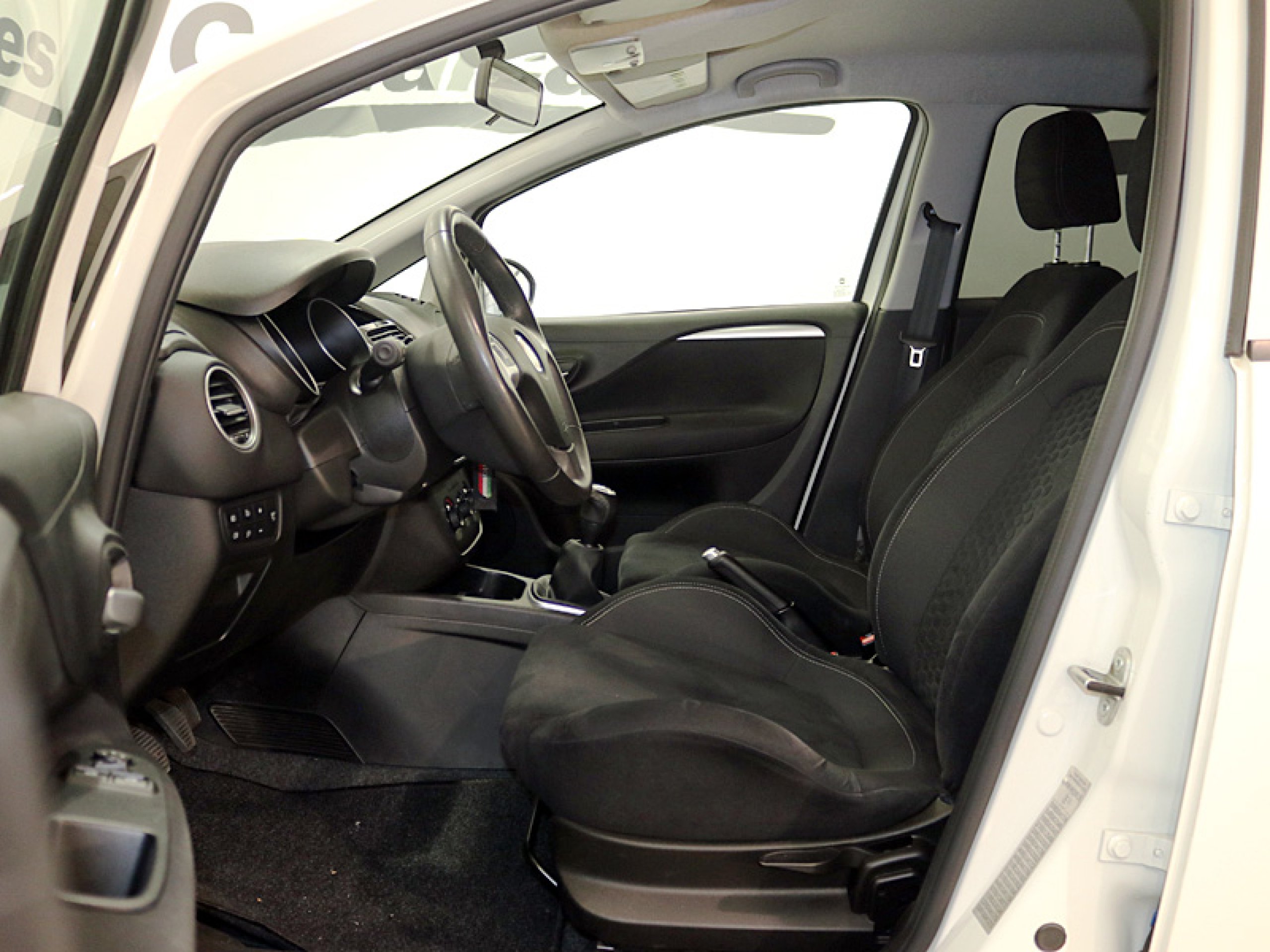 Foto Fiat Punto 15