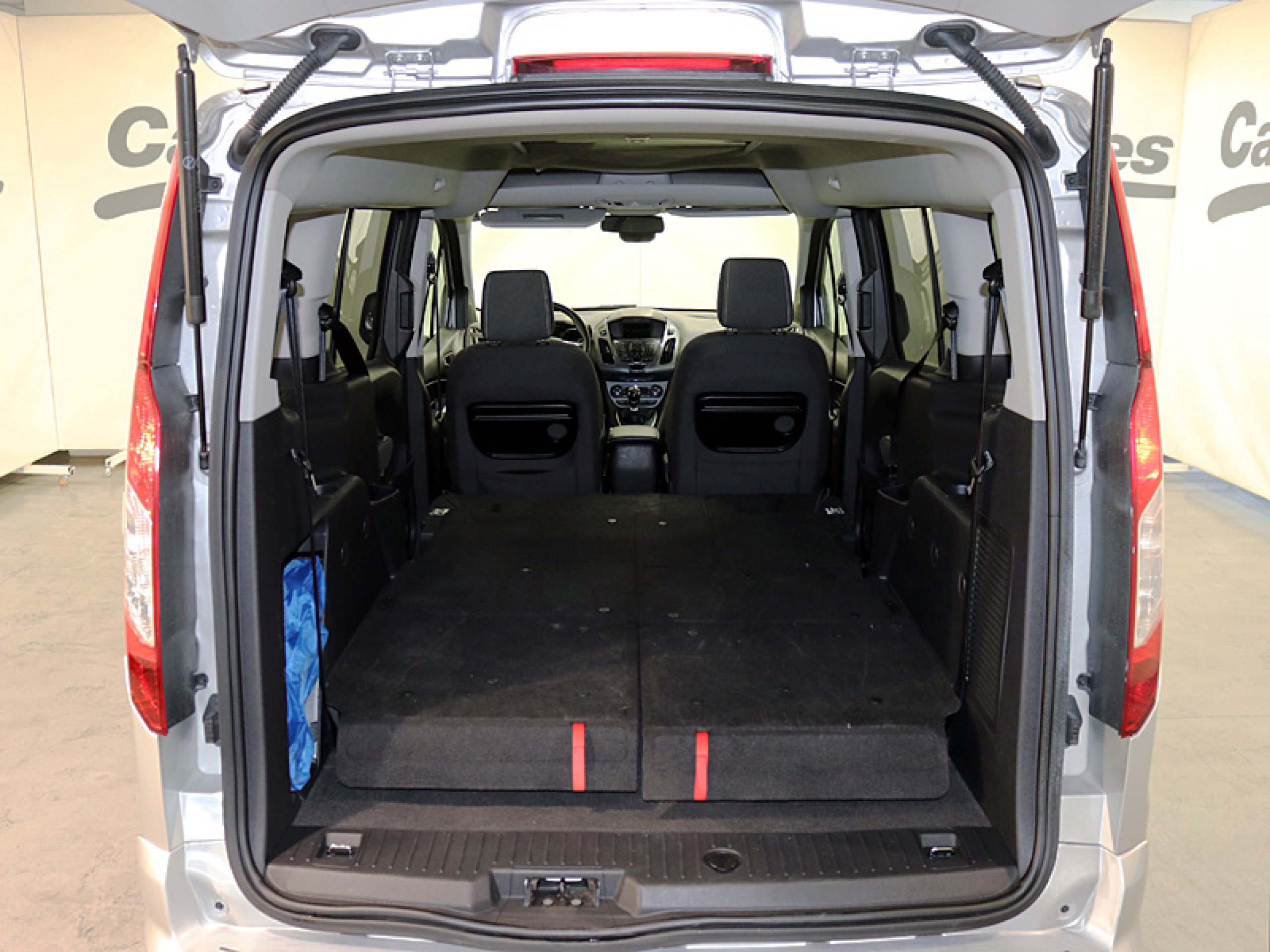 Foto Ford Tourneo 10