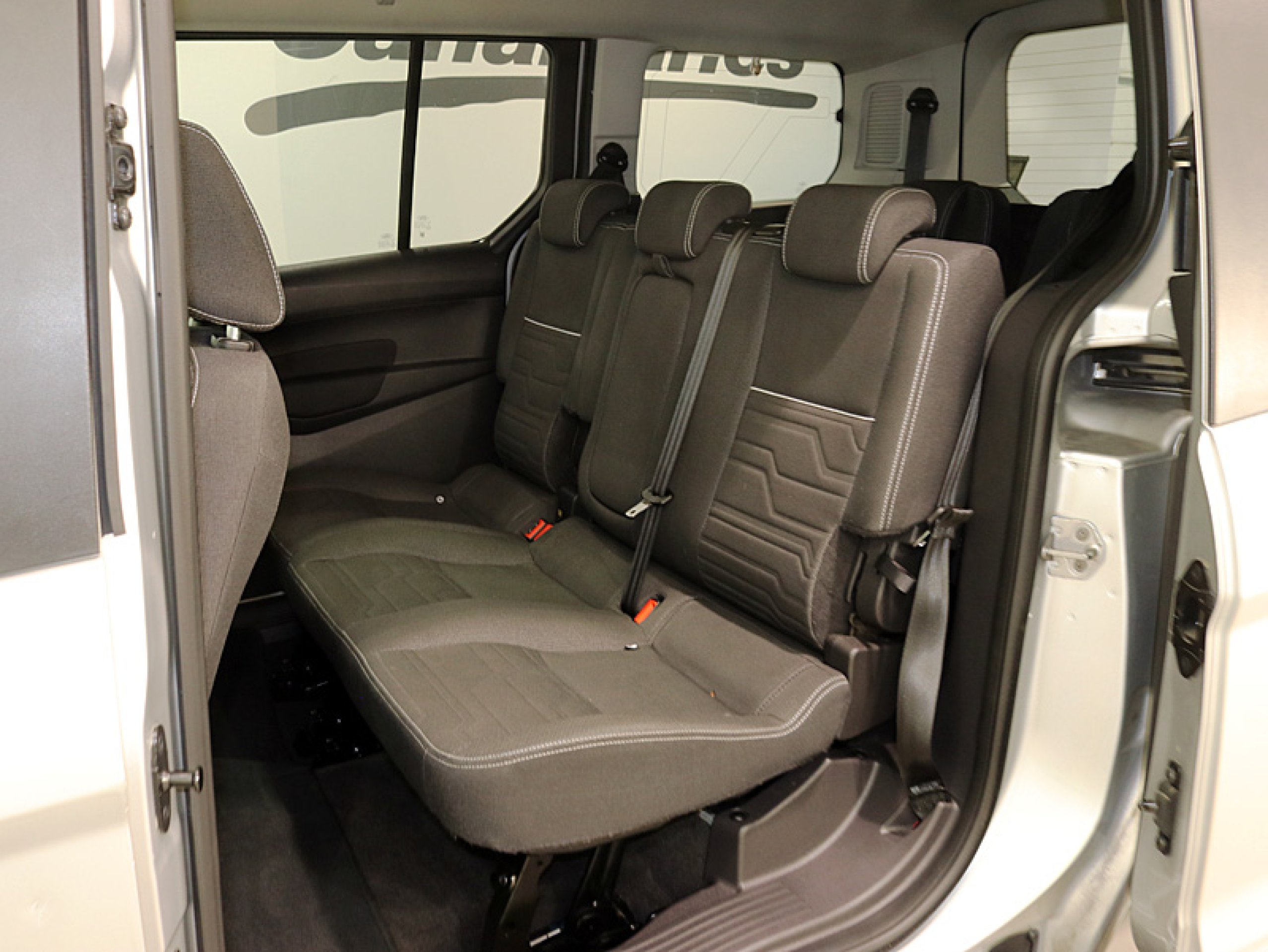 Foto Ford Tourneo 15