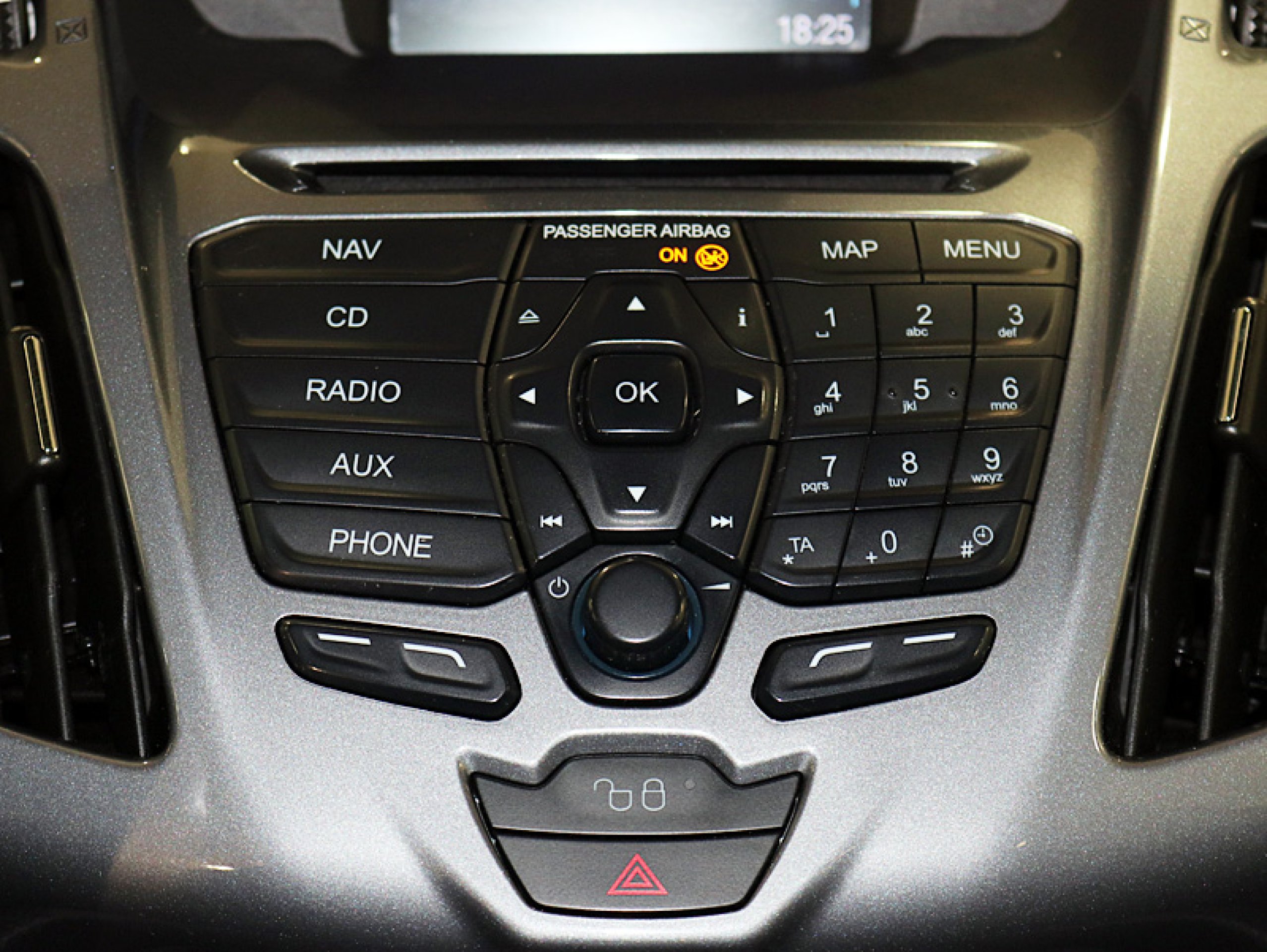 Foto Ford Tourneo 27
