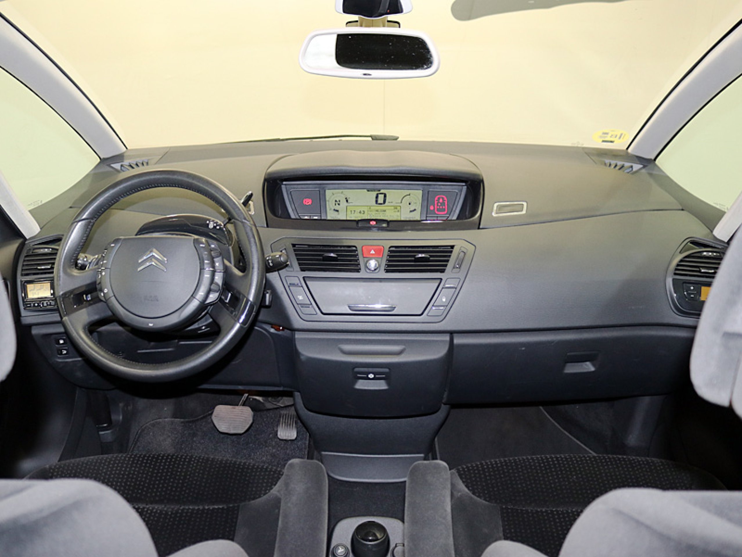 Foto Citroen Grand C4 Picasso 19