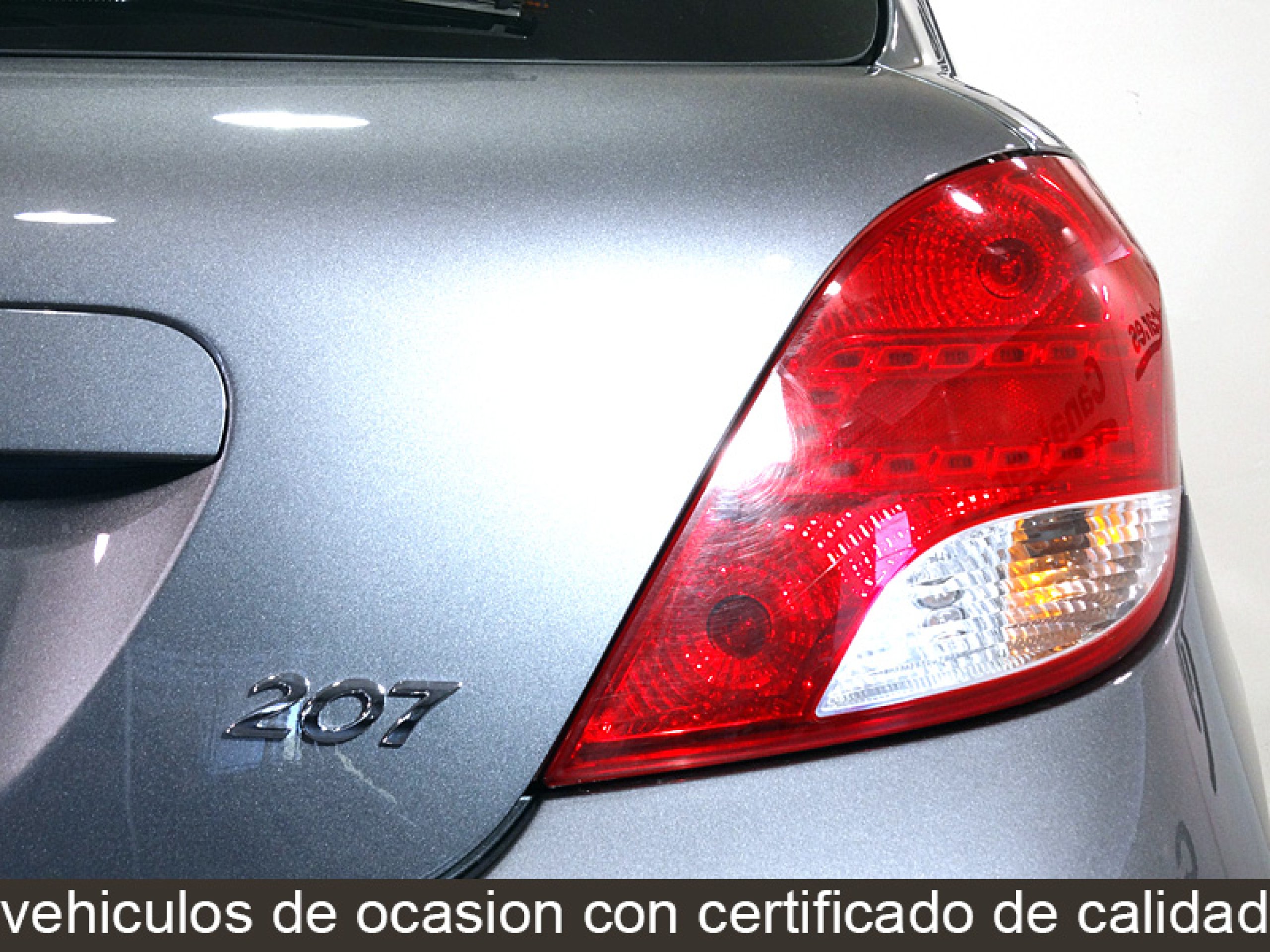 Foto Peugeot 207 11